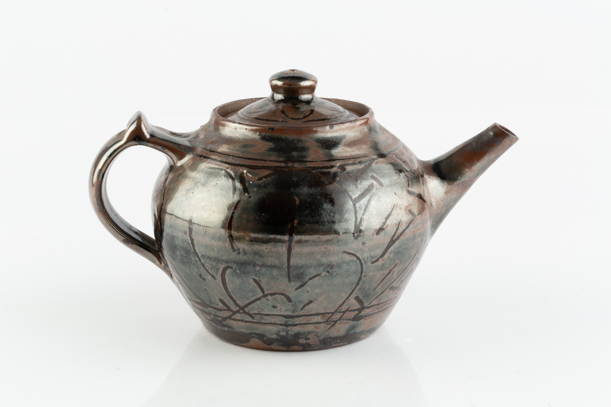 Thiébaut Chagué (b.1958) at Wenford Bridge Teapot iron glaze impressed potter's and pottery seals - Image 2 of 3