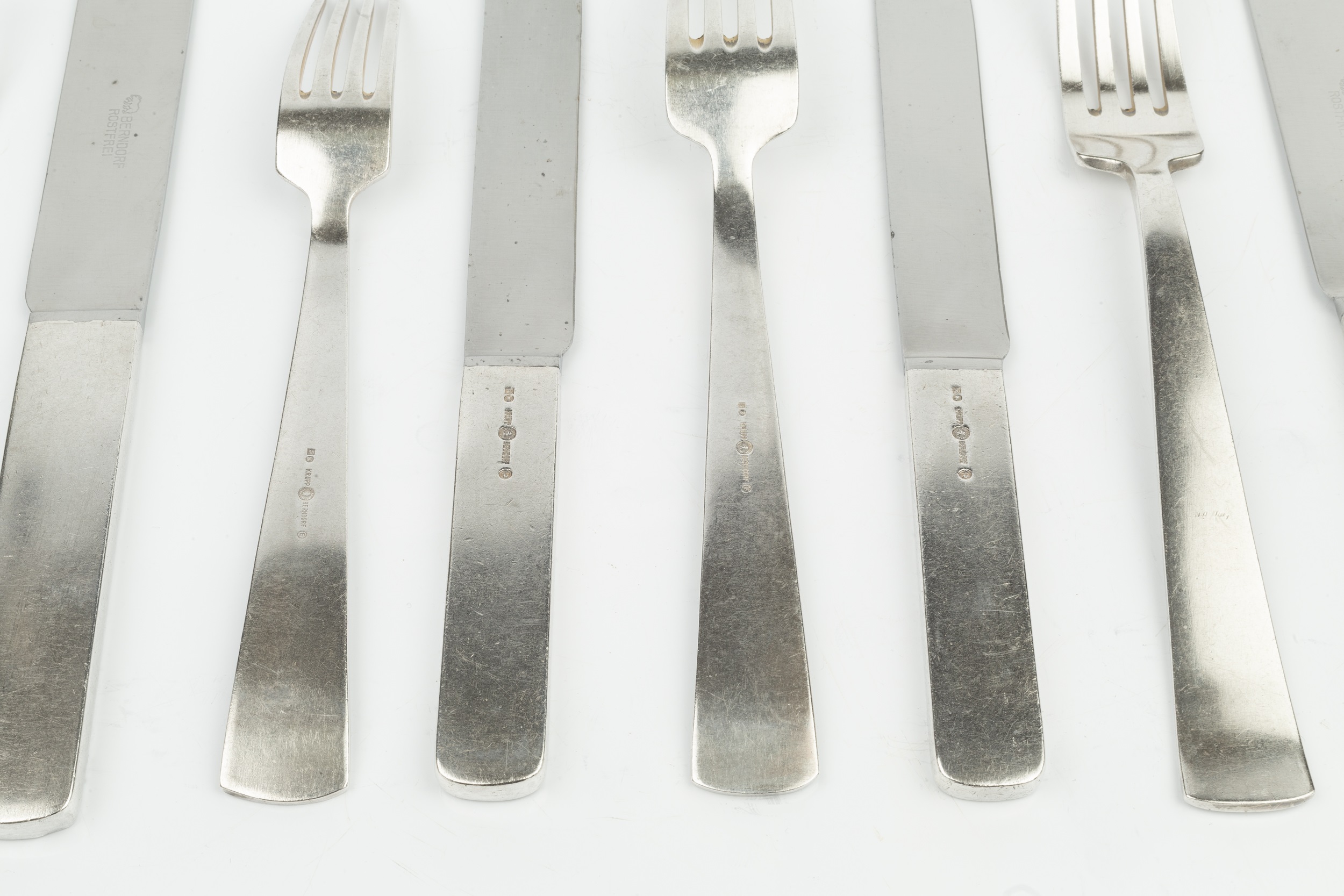 Gio Ponti (1891-1979) for Krupp, Berndorf 66-piece cutlery set, 1938 model no.4900, silver plate - Image 2 of 2