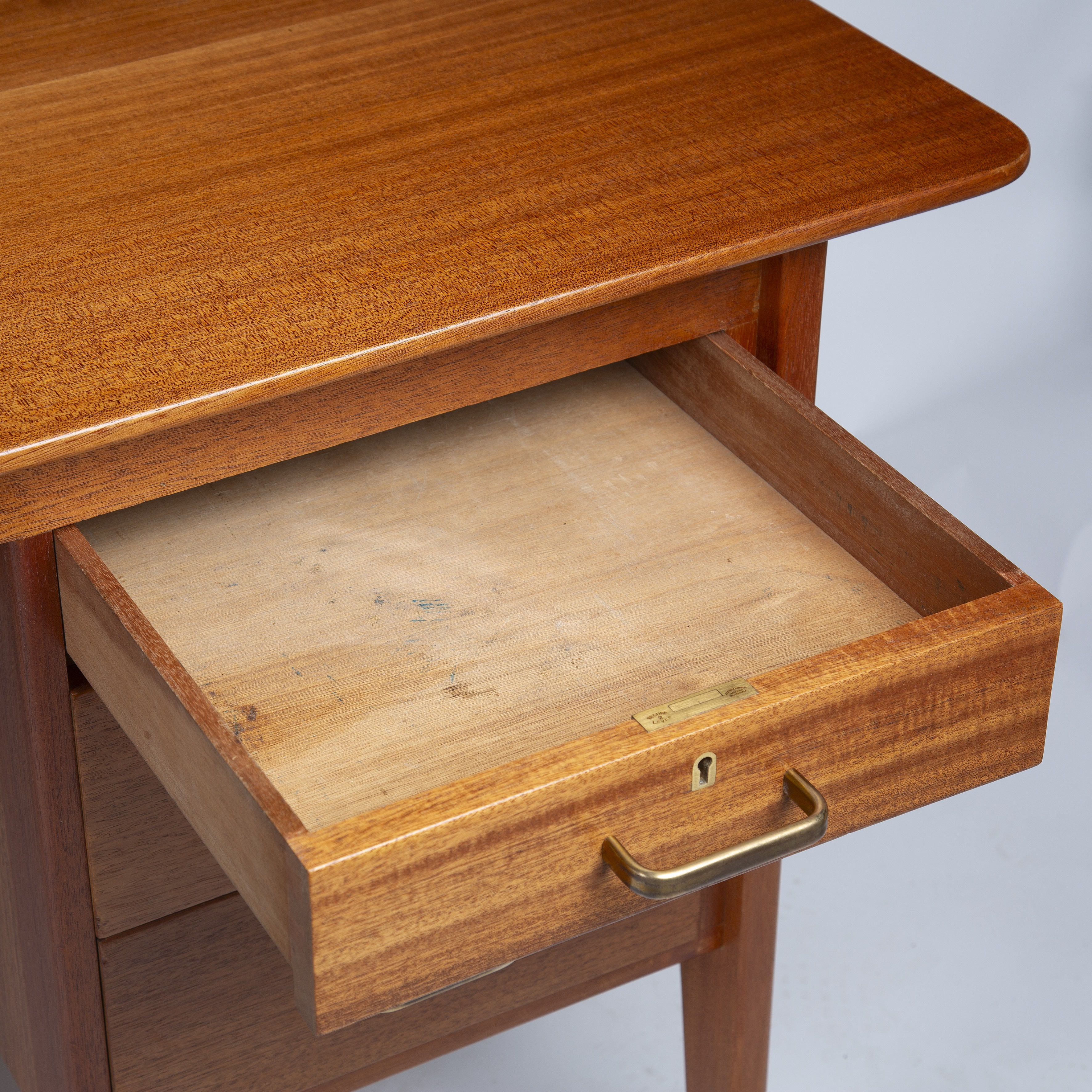 Gordon Russell desk 76cm high, 152cm wide. Stains to upper internal drawers. Key present. Stable and - Image 3 of 10