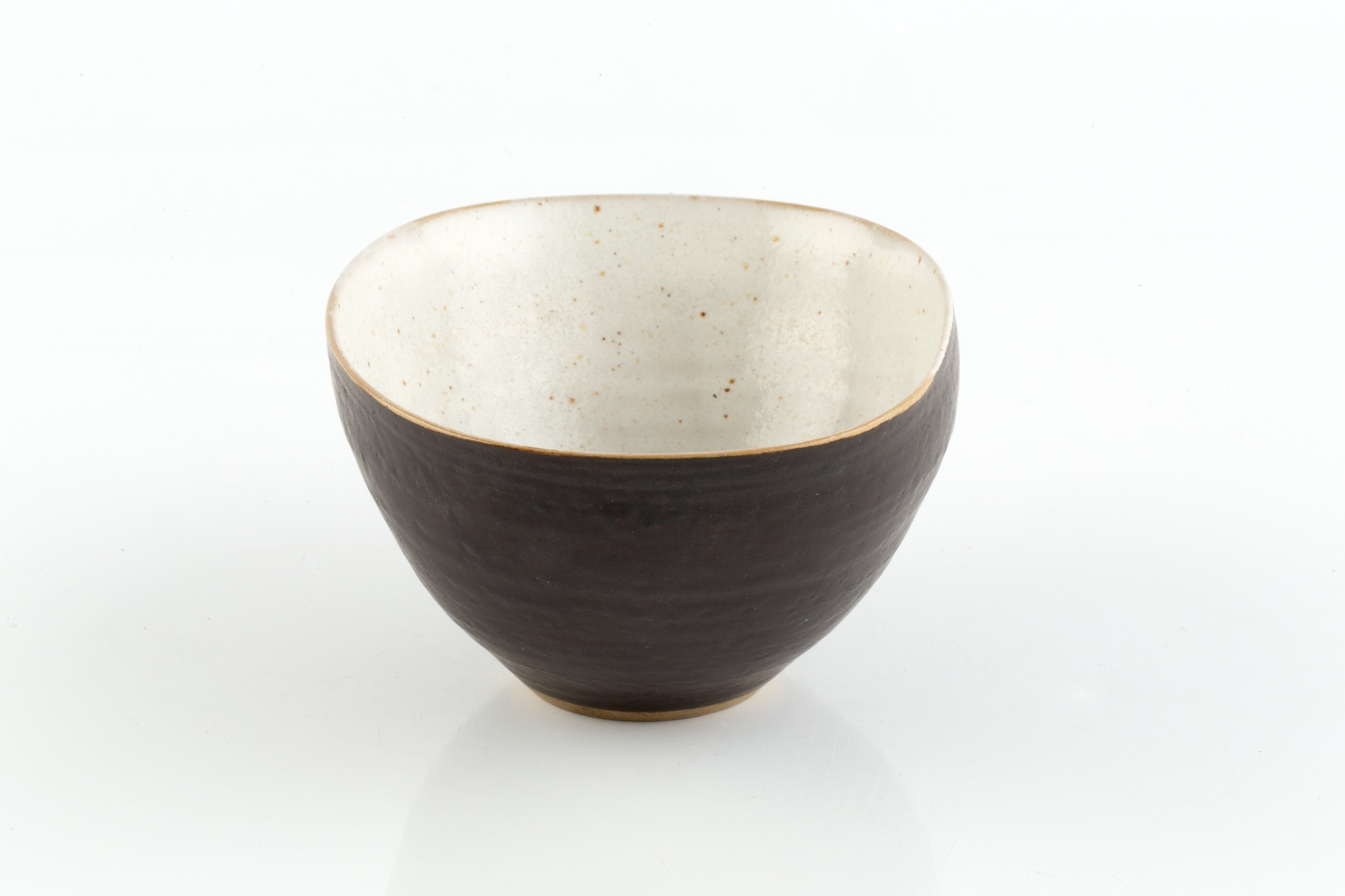 Lucie Rie (1902-1995) Squared bowl manganese glaze impressed potter's seal 7.6cm high, 15.8cm wide. - Image 6 of 6