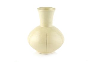 William 'Bill' Marshall (1923-2007) Vase the squat body with incised lines and an off-white glaze