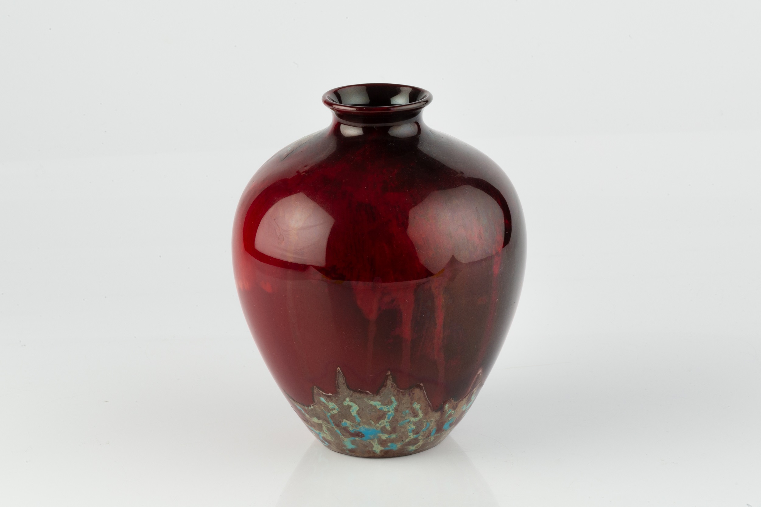 Royal Doulton An early vase with experimental transmutation flambe glaze printed marks 15.5cm high. - Image 2 of 3