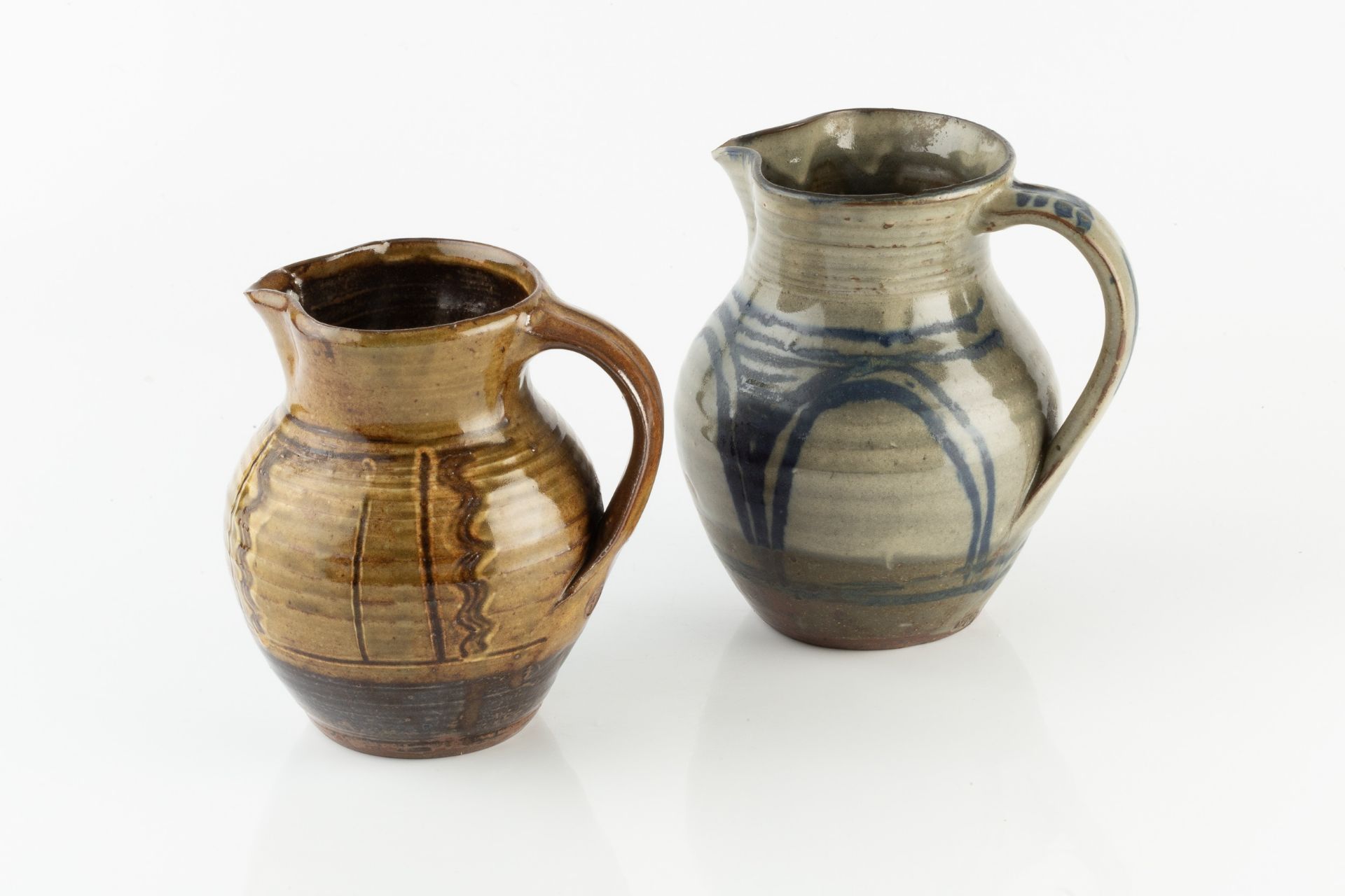 Michael O'Brien (b.1930) at Wenford Bridge Jug with honey glaze impressed potter's and pottery seals - Bild 2 aus 4