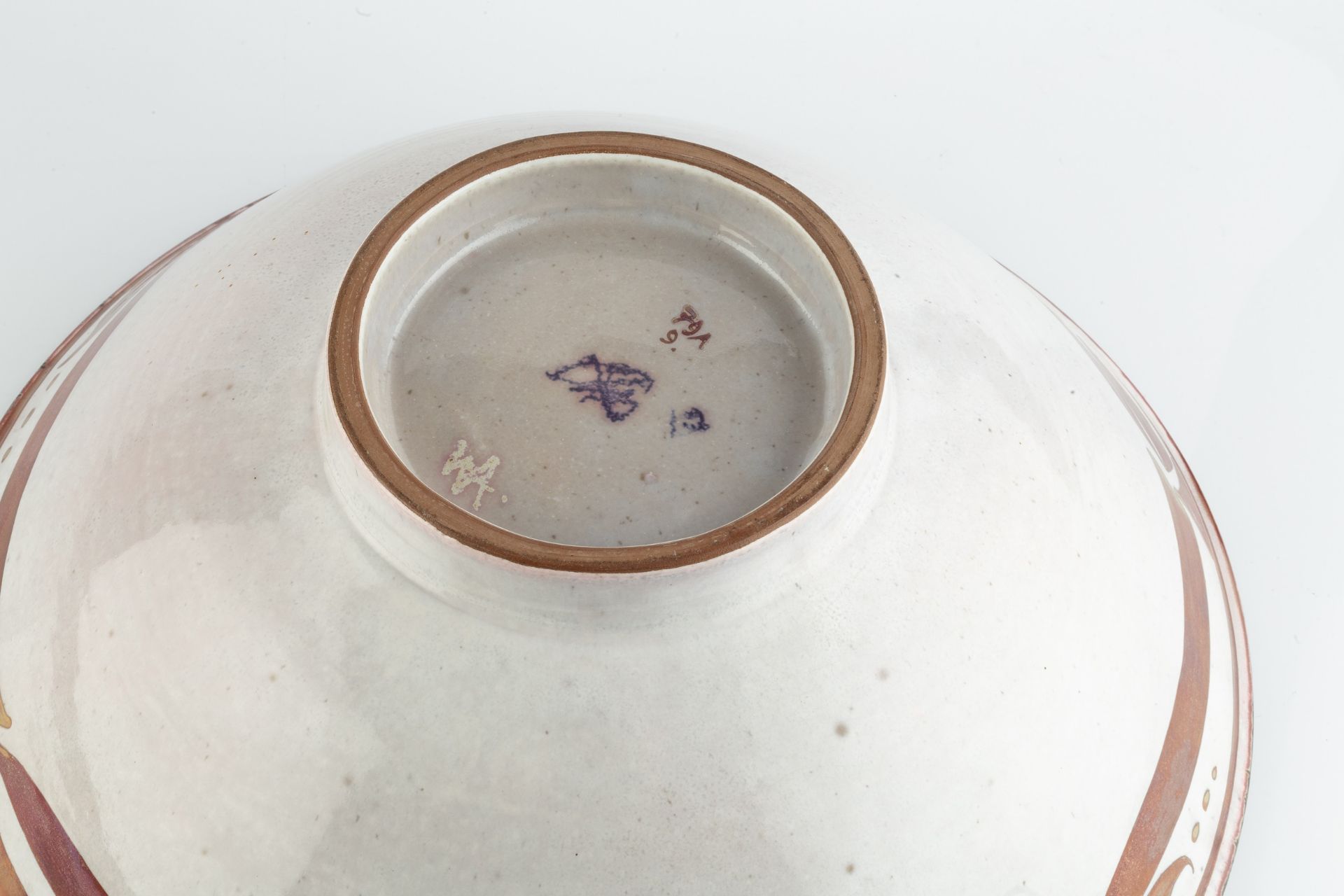 Alan Caiger-Smith (1930-2020) at Aldermaston Pottery Large footed bowl decorated in ruby and gold - Image 3 of 4