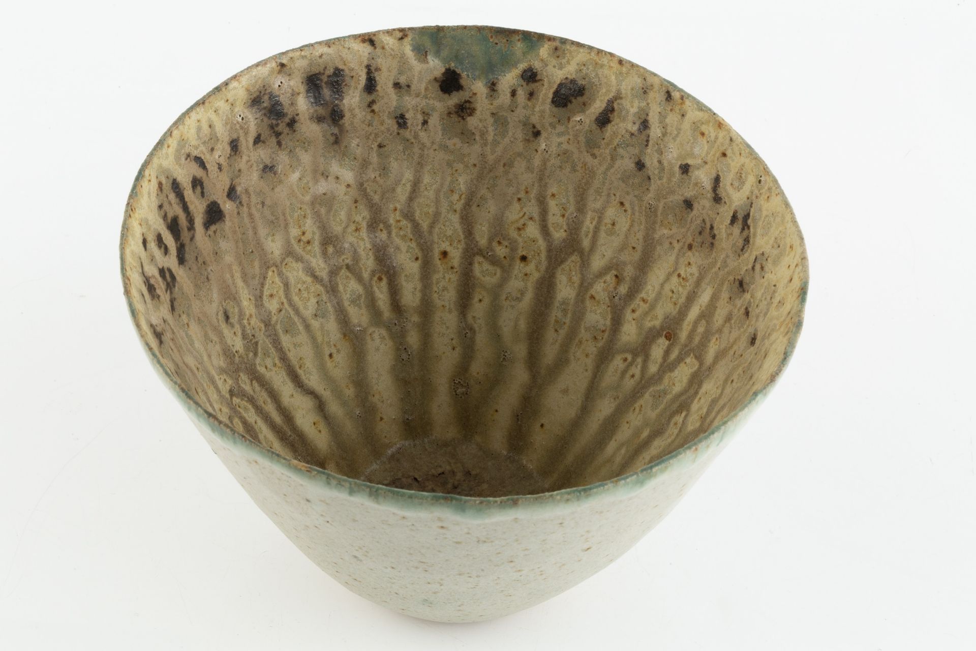 Betty Blandino (1927-2011) Bowl with dripped glaze impressed potter's seal 13cm high, 19cm - Bild 3 aus 4