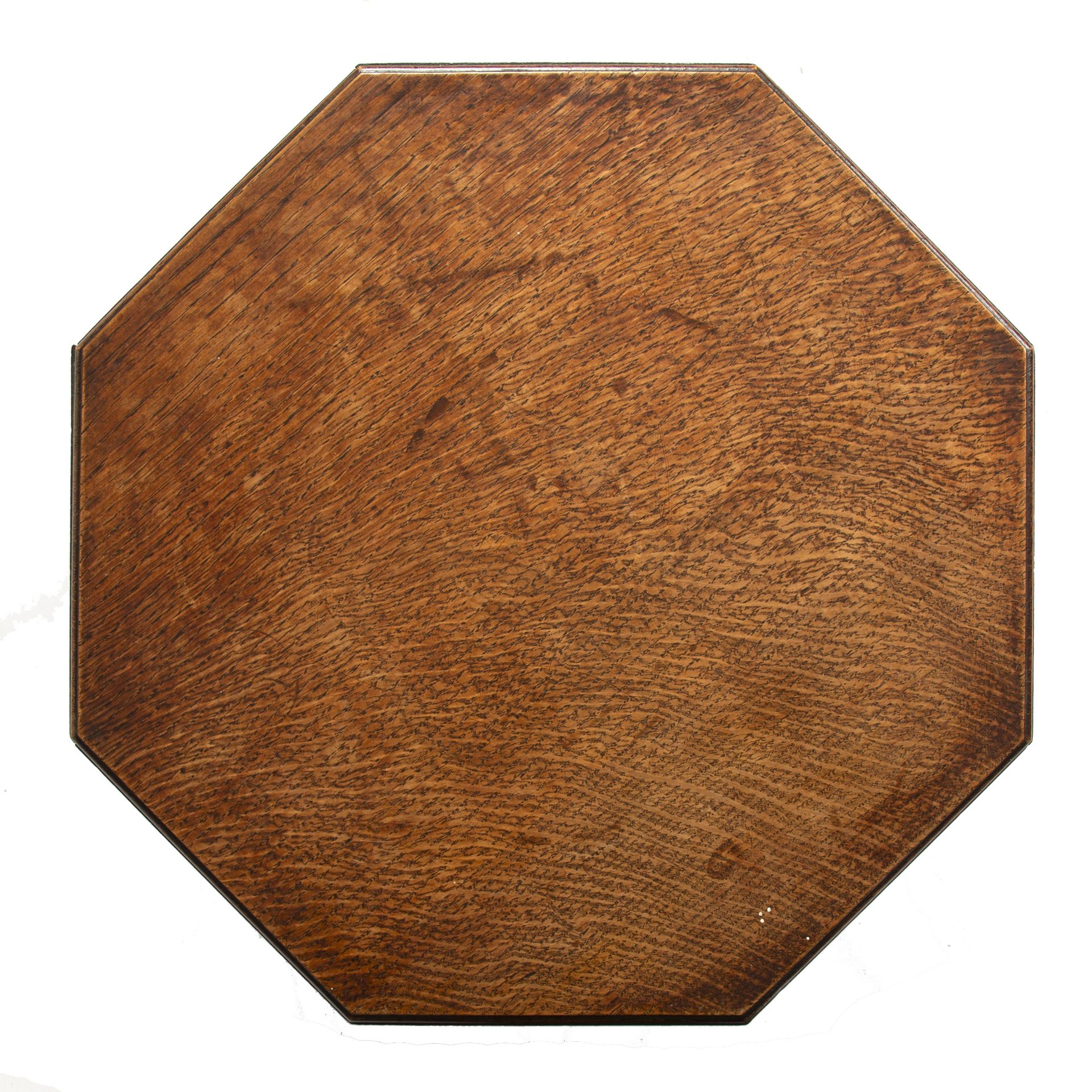 Heals Arts & Crafts book table, circa 1930 oak with a rectangular revolving top 61cm high, 47cm - Bild 4 aus 4