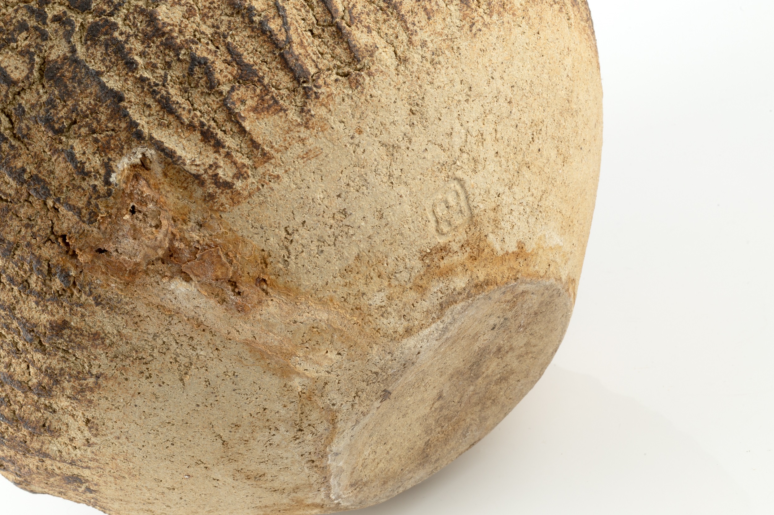 Betty Blandino (1927-2011) Vessel with textured glaze having dark inclusions impressed potter's seal - Image 3 of 3