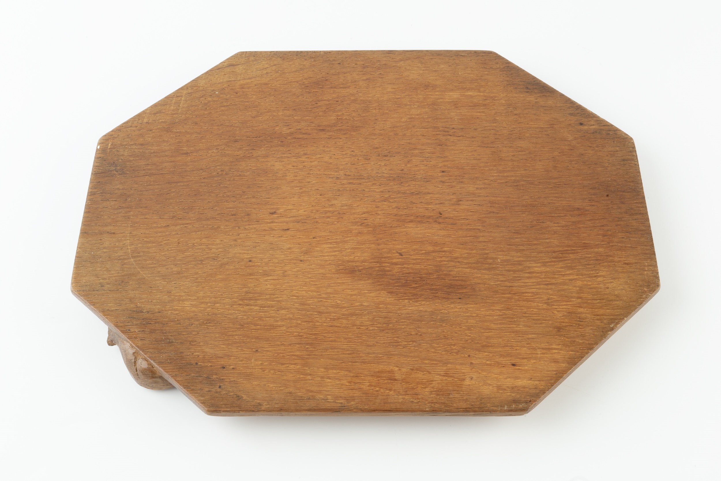 Robert Thompson of Kilburn (1876-1955) Mouseman breadboard oak carved mouse signature 31cm across. - Image 3 of 3