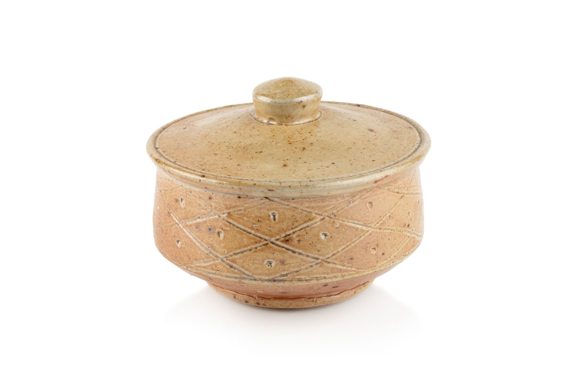 Sarah Walton (b.1945) Yunomi stoneware, with chequered design and salt glaze impressed potter's seal - Bild 6 aus 6