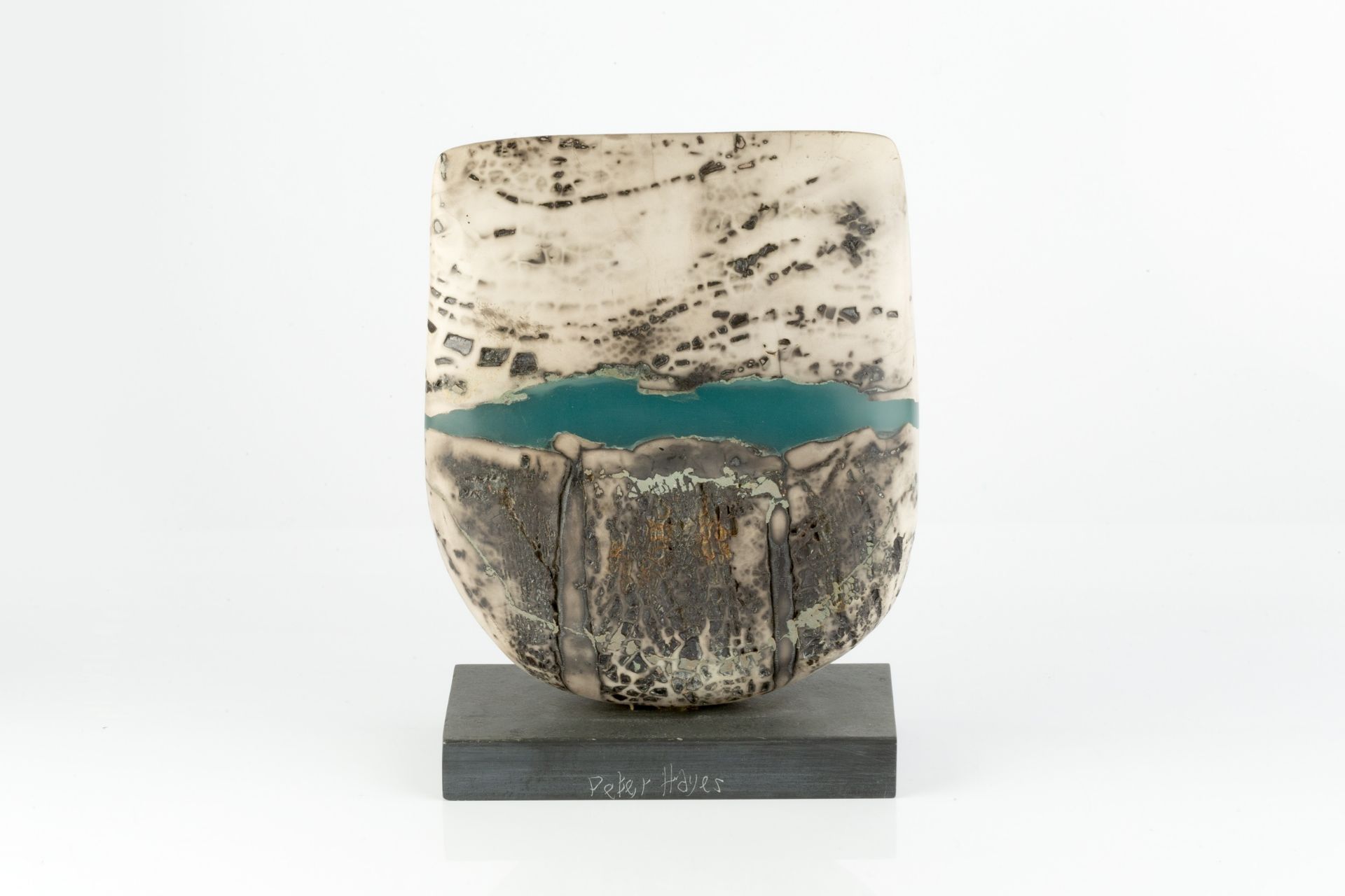 Peter Hayes (b.1946) Bow form with staples raku signed 32cm high. - Bild 2 aus 3