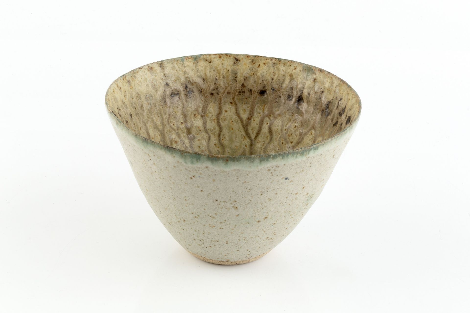 Betty Blandino (1927-2011) Bowl with dripped glaze impressed potter's seal 13cm high, 19cm - Bild 2 aus 4
