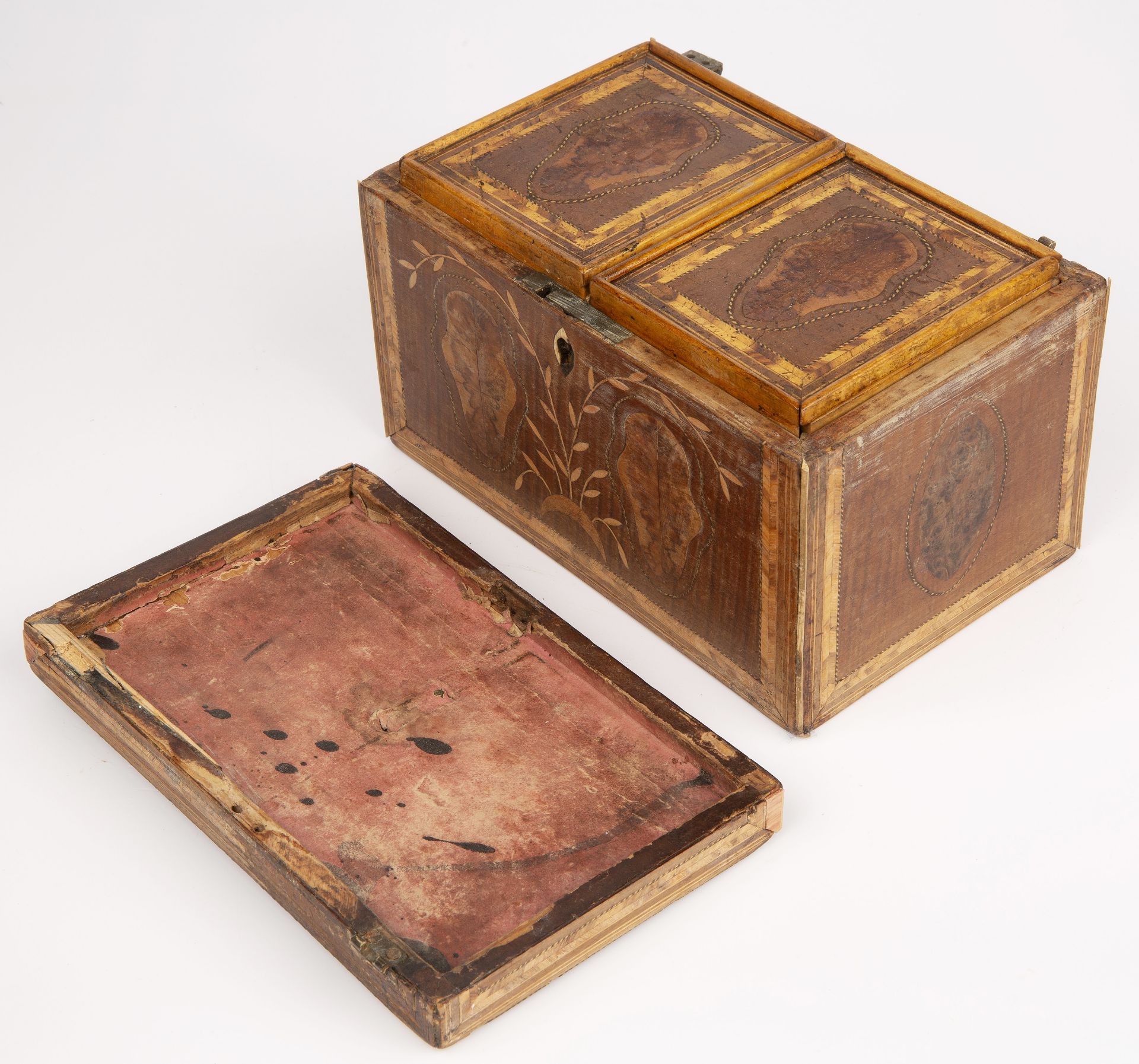 A George III marquetry tea caddy 20cm wide 13cm deep 13cm high (for restoration) - Image 4 of 8