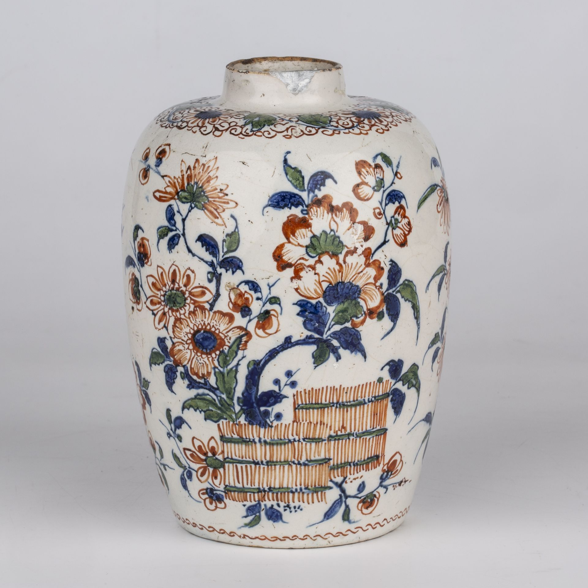 An early 18th century Dutch Delft polychrome vase circa 1720, 10cm wide 14cm high small - Image 2 of 3