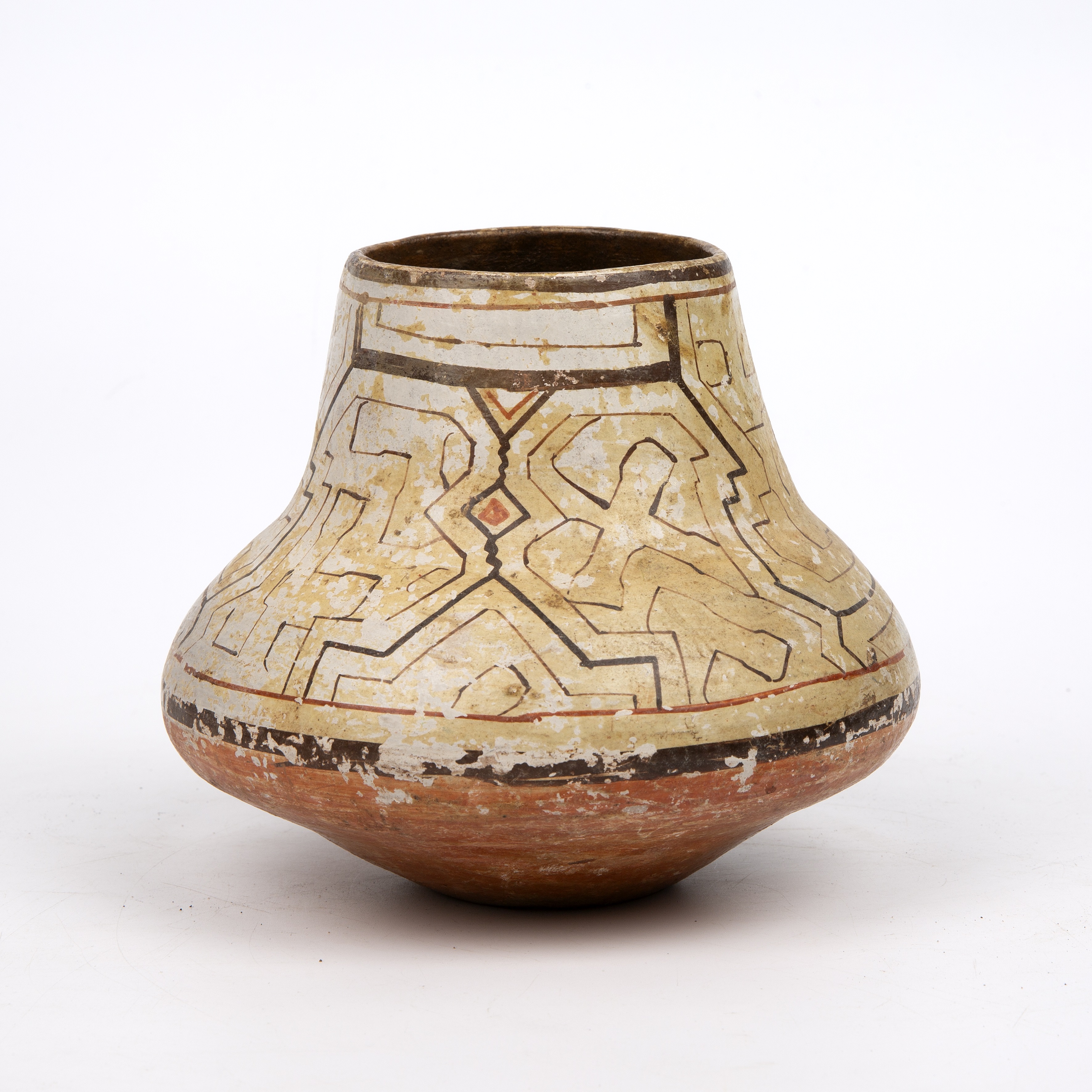 A 20th century Peruvian Shipibo vase 17cm wide 14cm high - Image 2 of 3