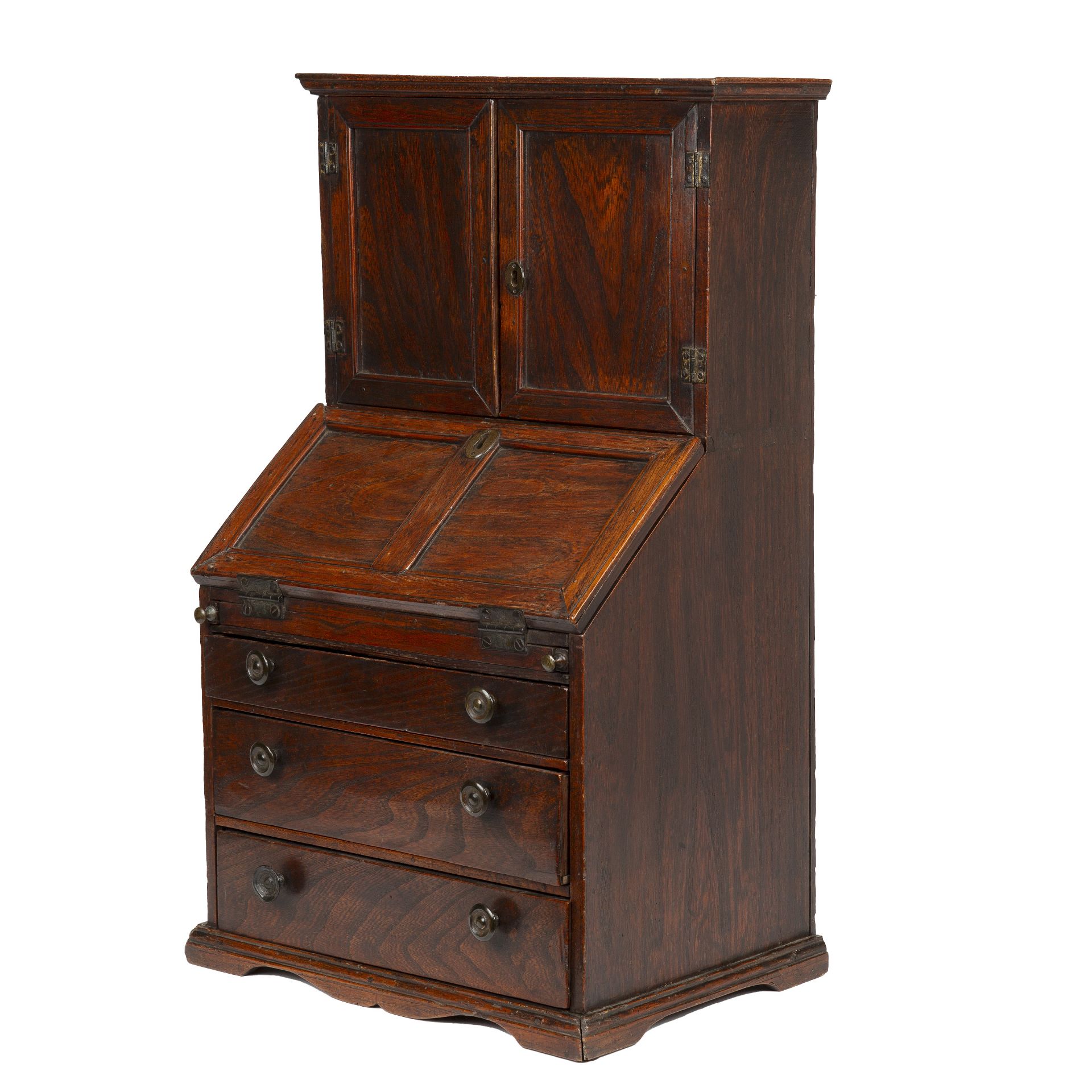 An 18th century elm apprentice bureau bookcase with panelled doors above a fall front three - Bild 4 aus 26