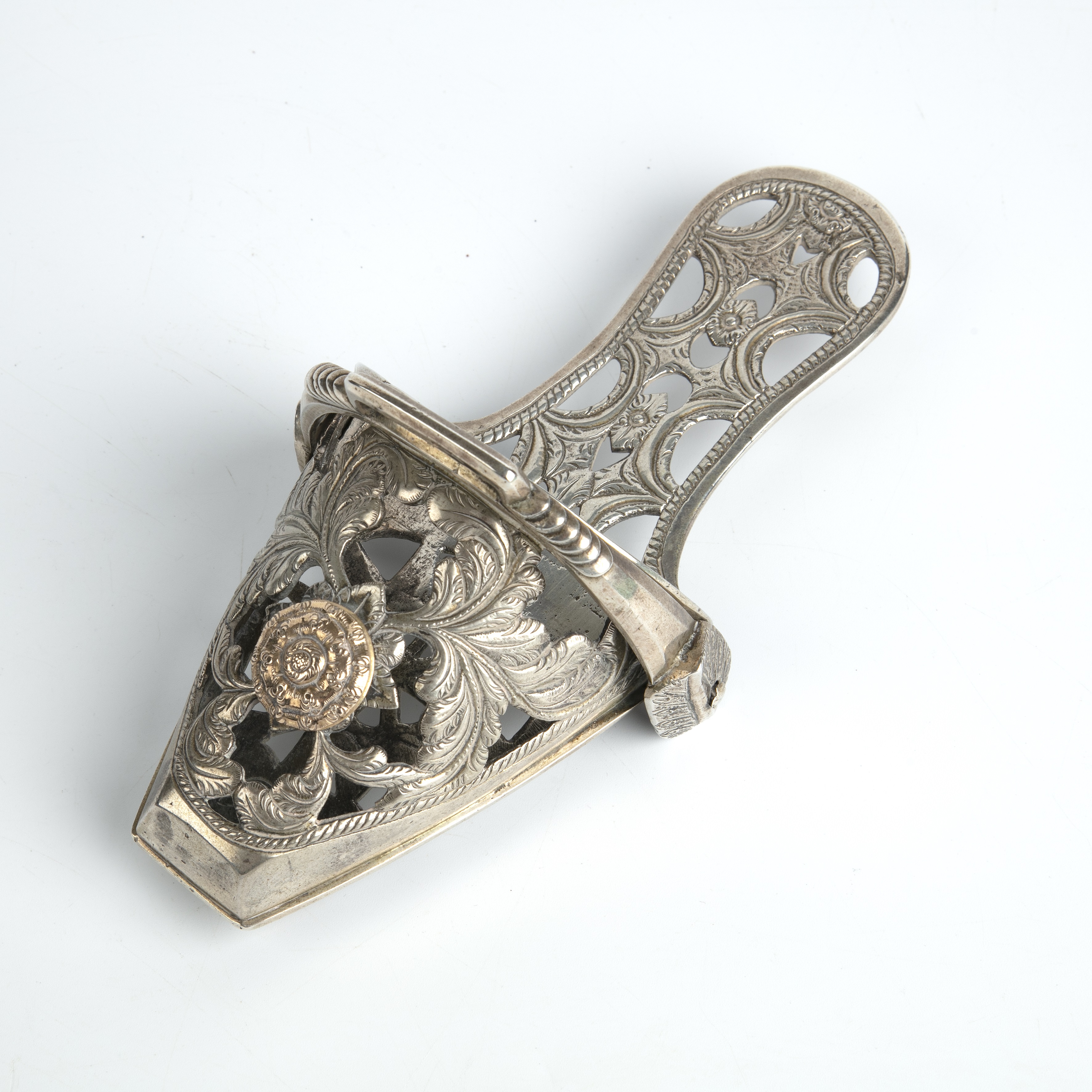 A Peruvian White metal stirrup with a gilt rose mount 9.5cm x 20cm - Image 2 of 3