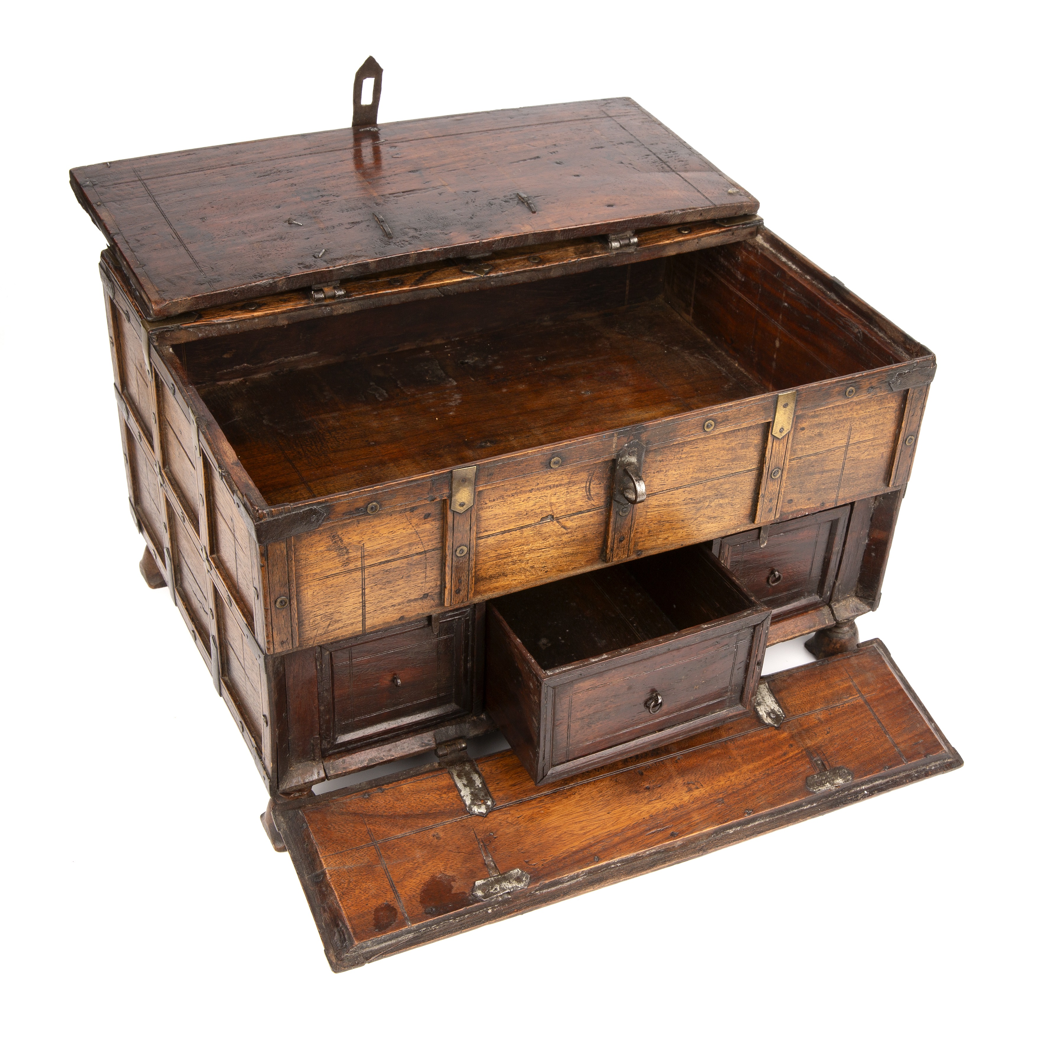 A late 18th early 19th century Indian dowry box with metal mounts and turned feet 37cm wide 26cm - Image 4 of 6