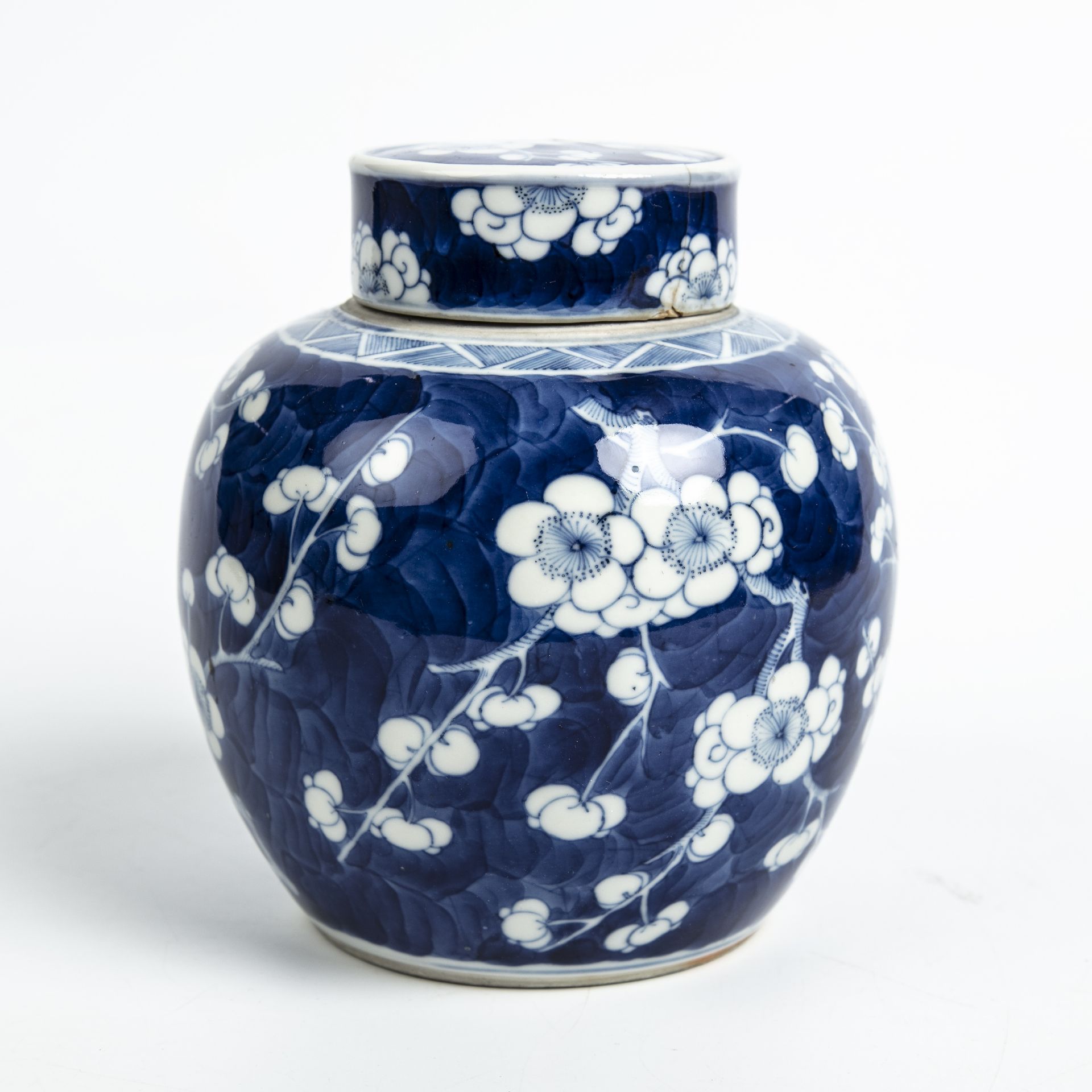 A Chinese ginger jar with blue and white prunus blossom decoration and a six character Qing mark - Image 2 of 10