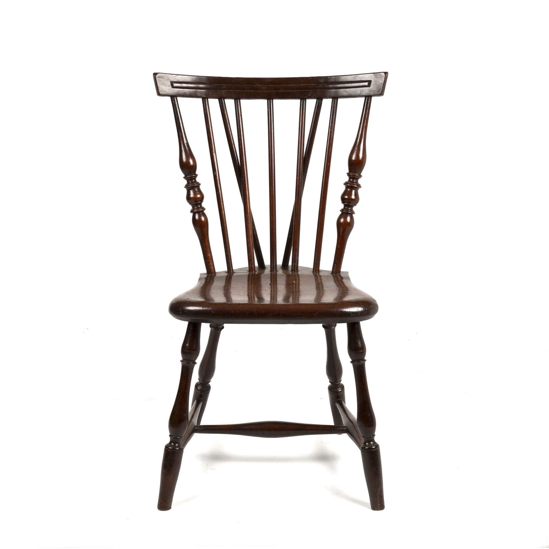 An 18th Century English red walnut fan back Windsor chair 48cm wide 42cm deep 47cm high seat, 91cm - Bild 3 aus 4