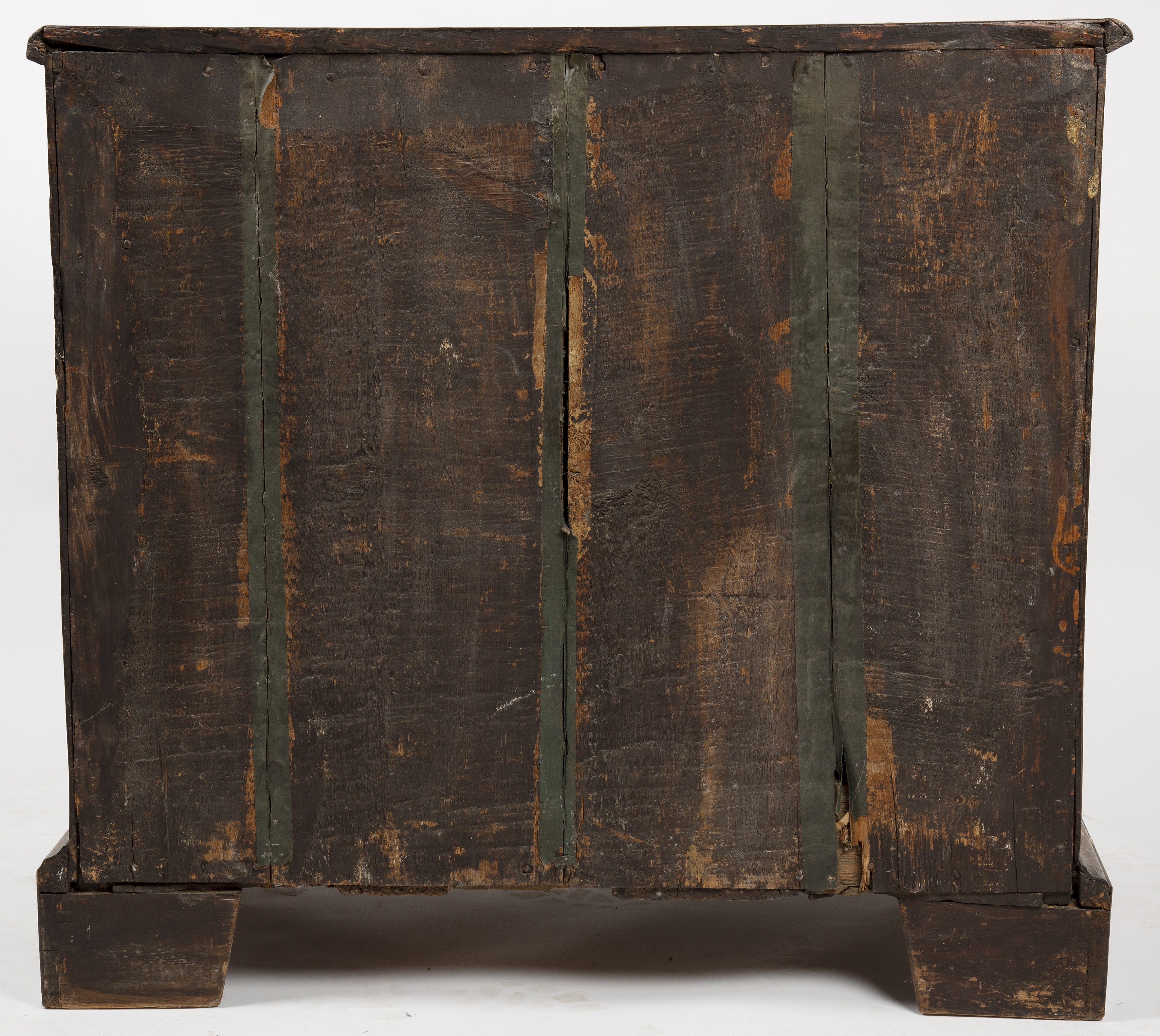 An 18th century walnut chest of two short and three long drawers, raised on bracket feet 96cm wide - Image 6 of 7