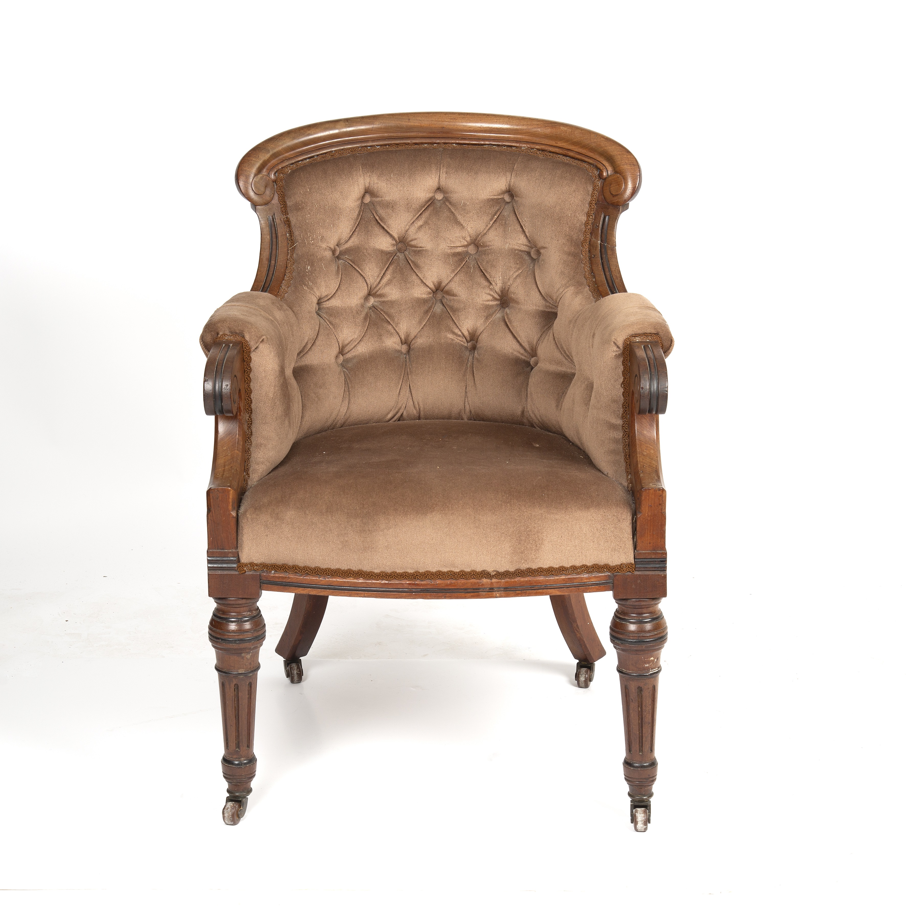 An early Victorian mahogany framed upholstered library armchair with turned and fluted legs 62cm - Bild 2 aus 18