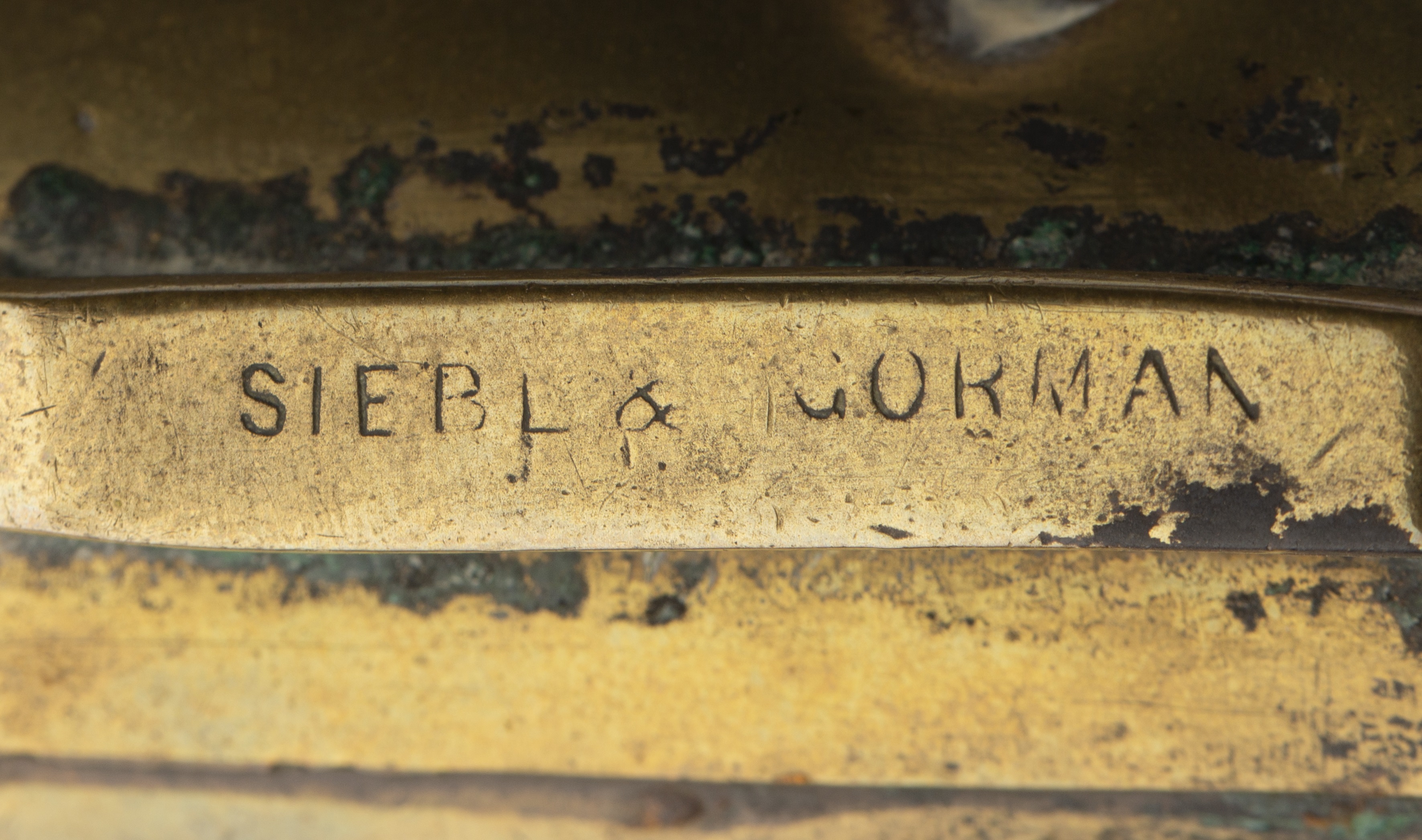 An early 20th century Siebe, Gorman and Co divers knife with a hardwood grip and original brass - Image 6 of 6