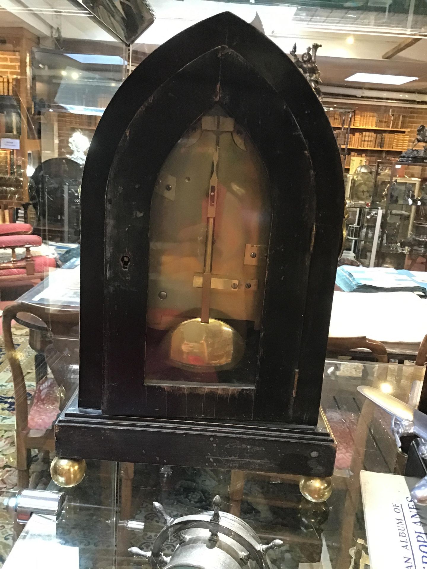 A mid 19th century ebonised mantle clock with brass decoration, the enamelled dial, signed W Terry - Image 5 of 15