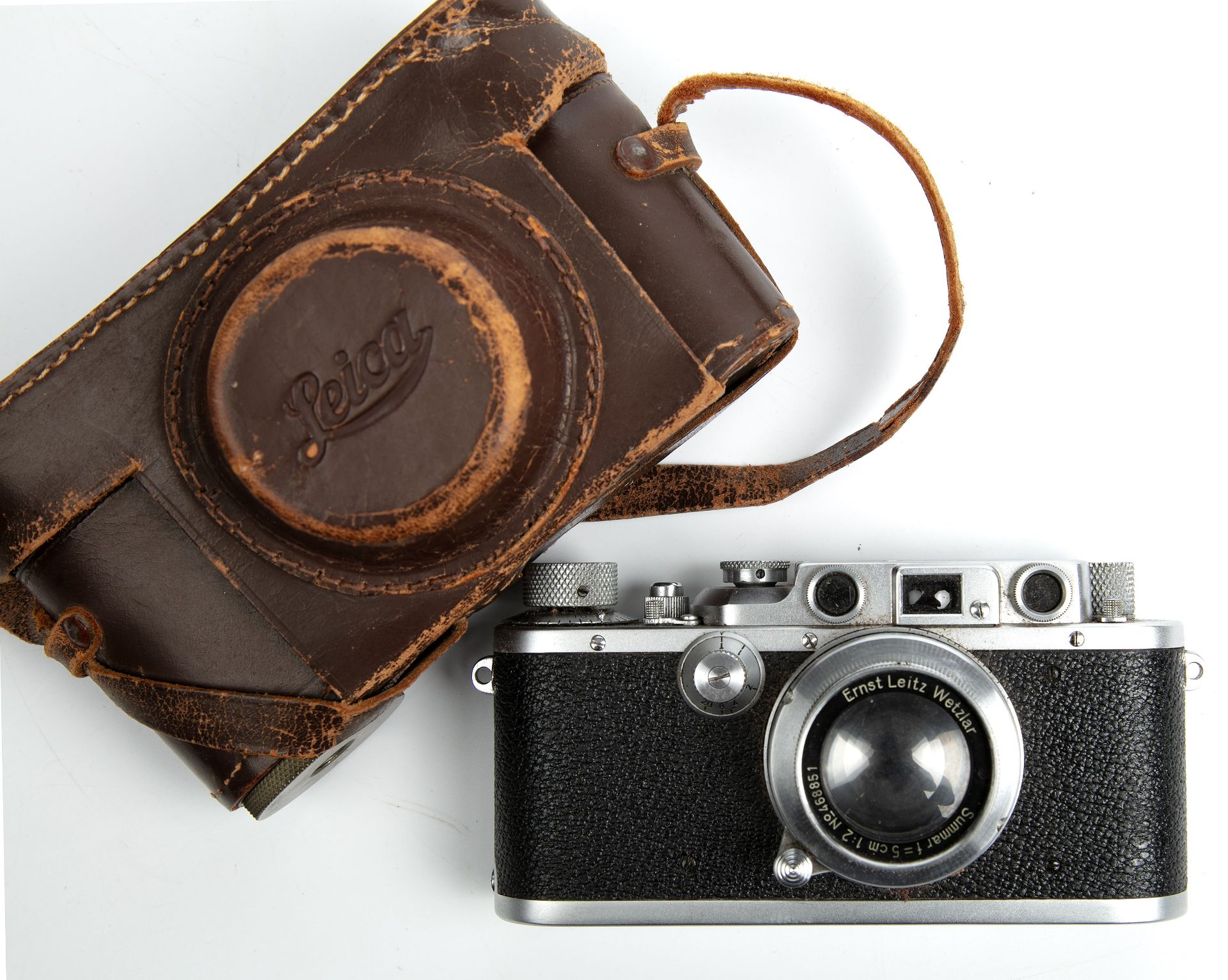 A Leica IIIb Rangefinder Camera, serial number 289841 with a Summar f=5cm no 468851 lens. - Bild 5 aus 5