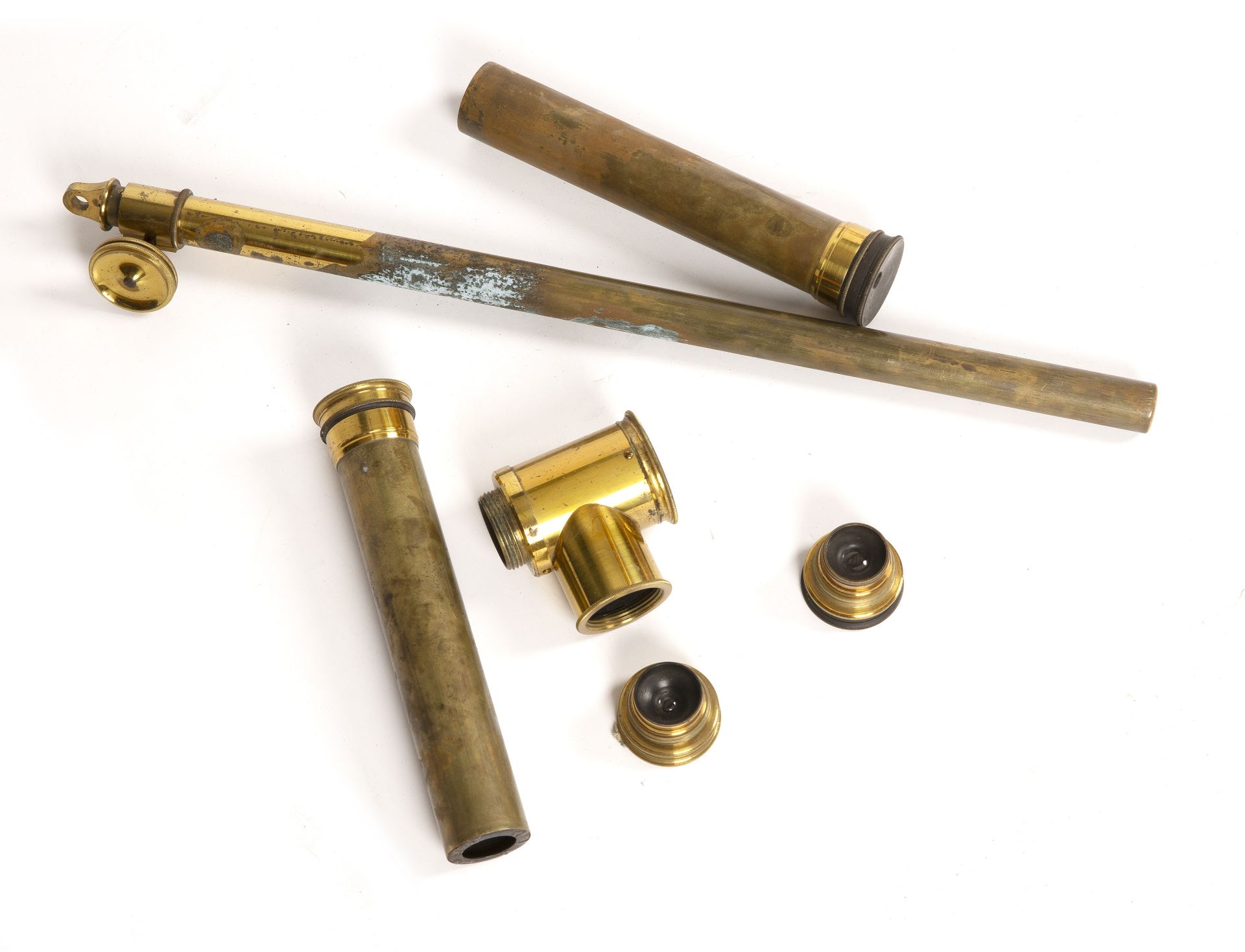 An early 20th century brass refracting telescope by Watson and sons 95cm in length with its original - Bild 4 aus 5