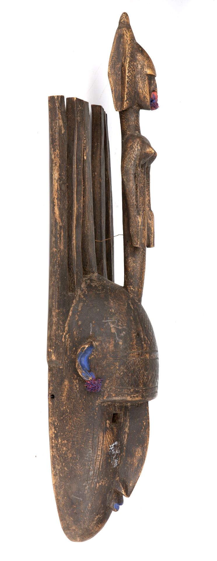 A Mali Bamana dance mask 20cm wide 67cm high. - Bild 2 aus 3