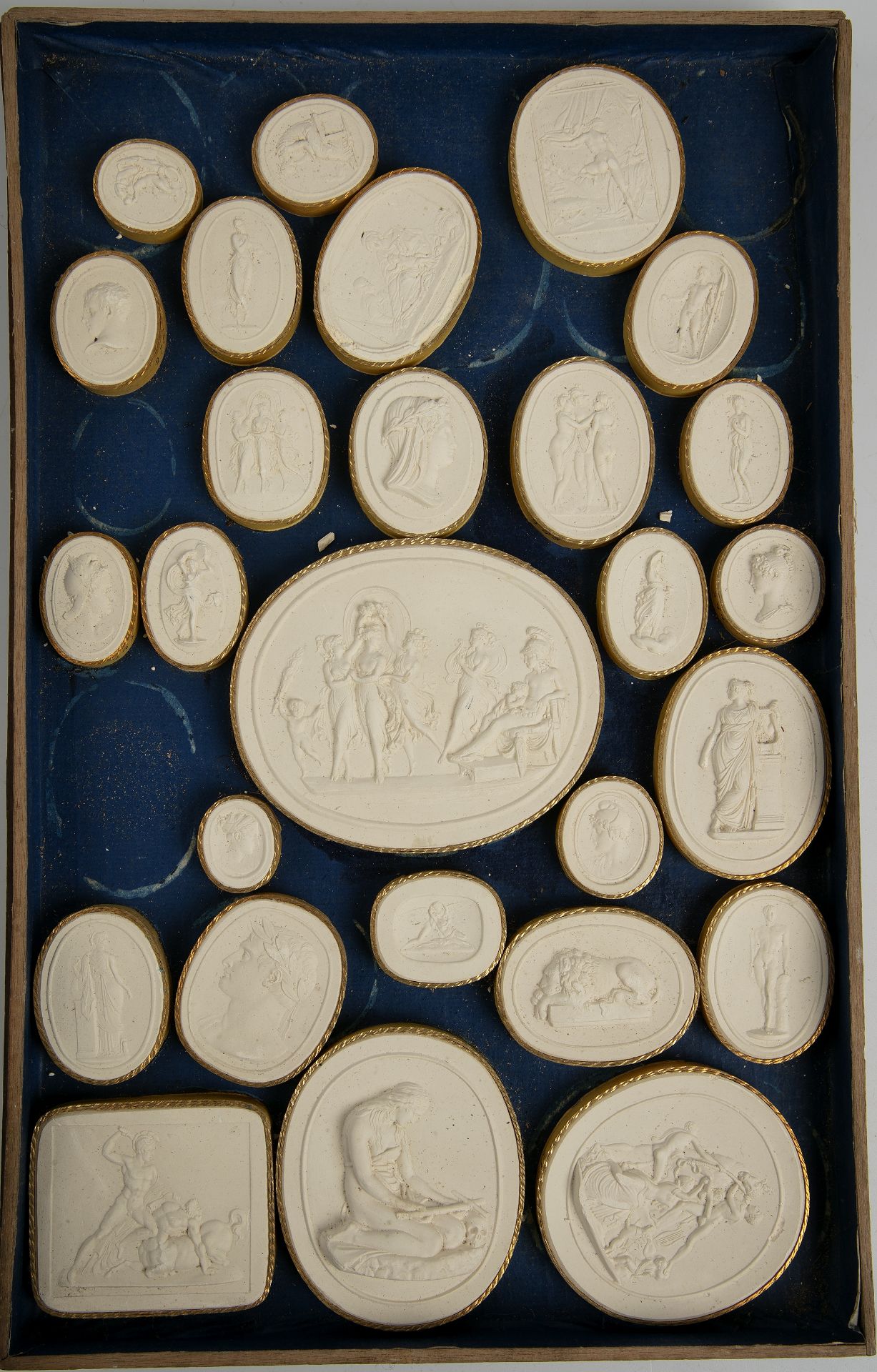 A large collection of Grand Tour plaster relief plaques approximately 400 in wooden trays. - Image 6 of 13