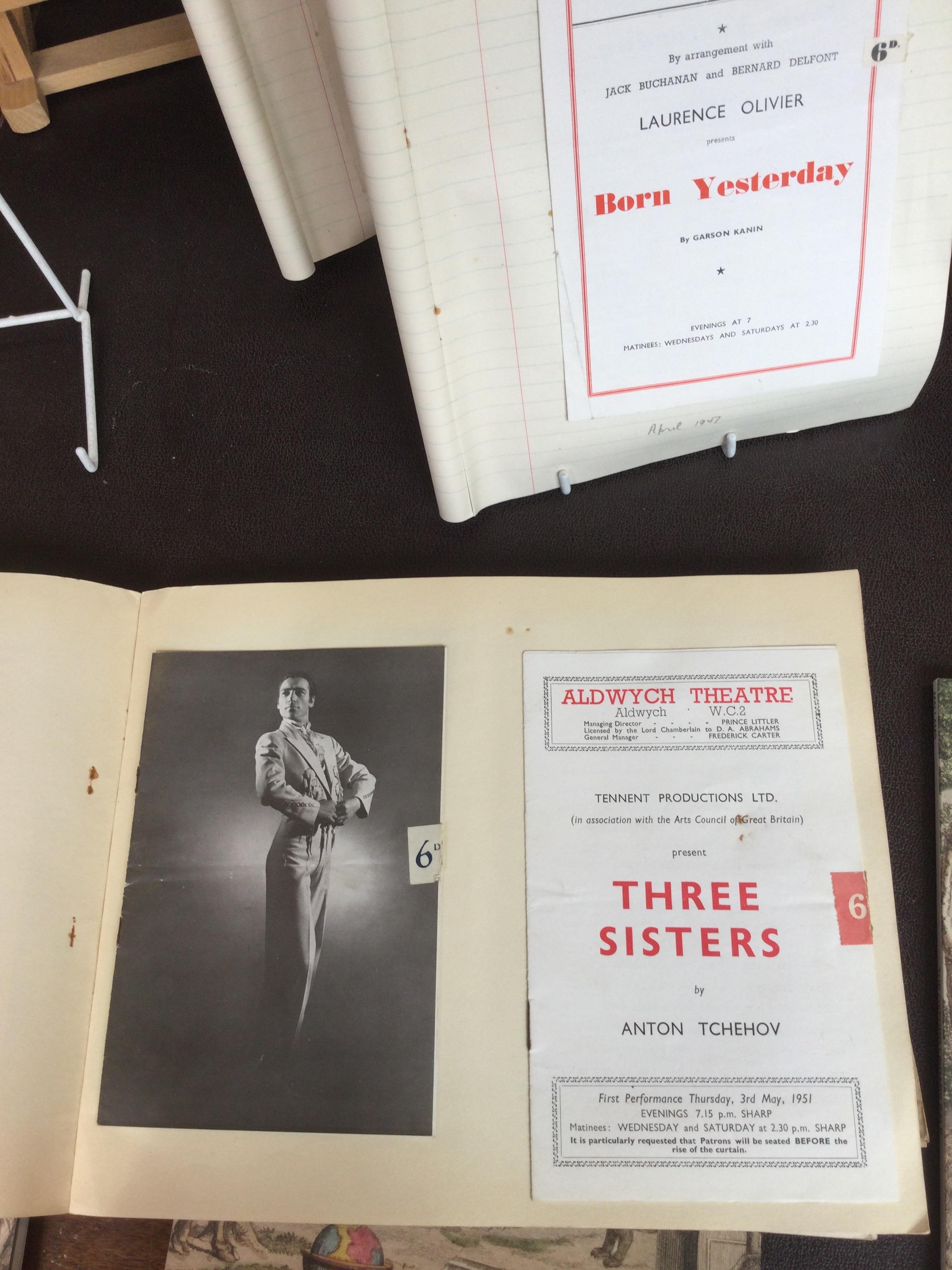 An extensive collection of theatre and ballet programmes c1950 mainly London, West End and Italian - Image 5 of 16