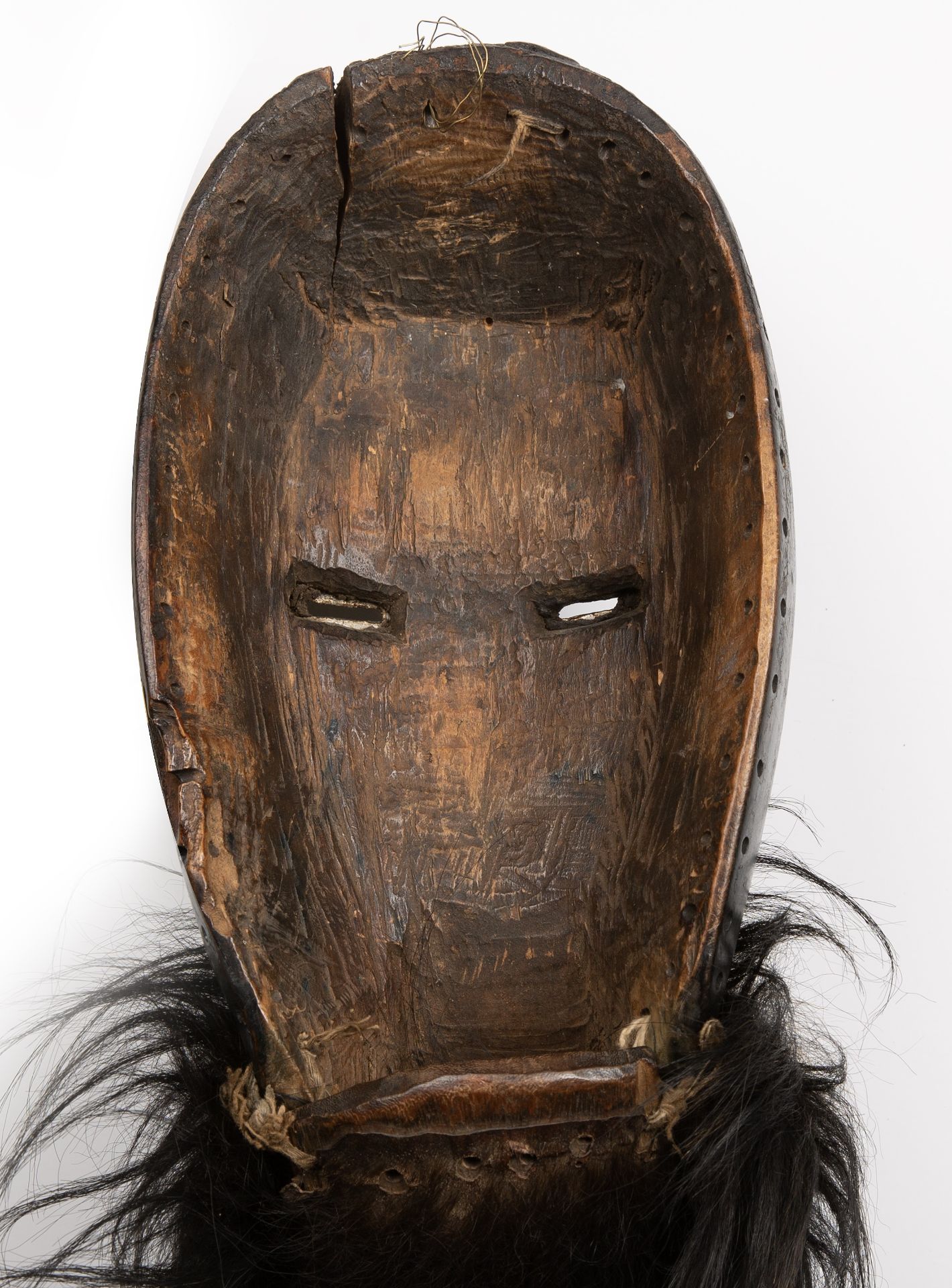 An Antique Dan monkey mask, ivory coast 16cm x 30 cm - Bild 2 aus 3