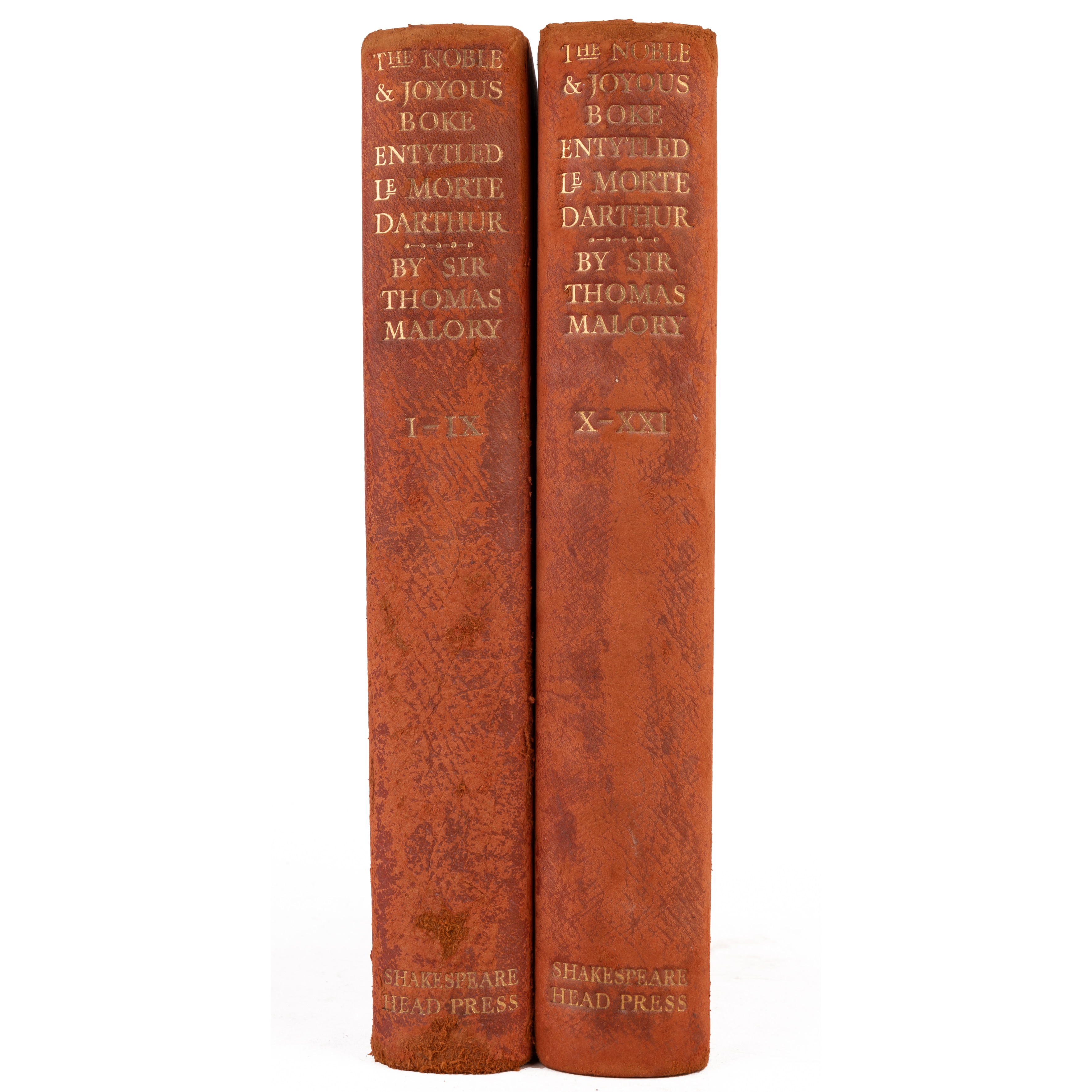 Shakespeare Head Press. 'The Joyous and Noble Boke Entylted Le Morte Darthur'. 2 vols. Blackwell, - Image 2 of 3