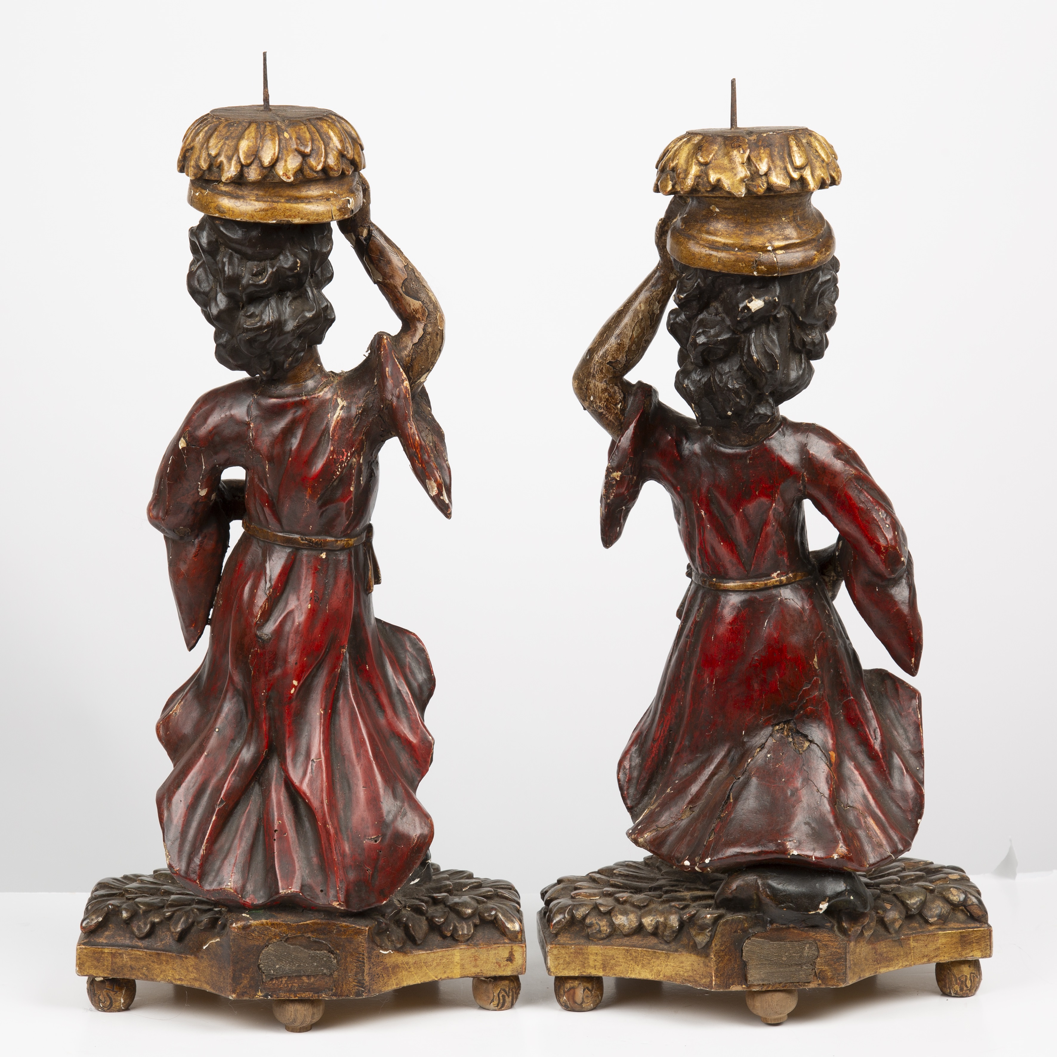 A pair of 18th/19th century Italian carved and polychromed wood figures 24cm wide 53cm high - Image 2 of 3