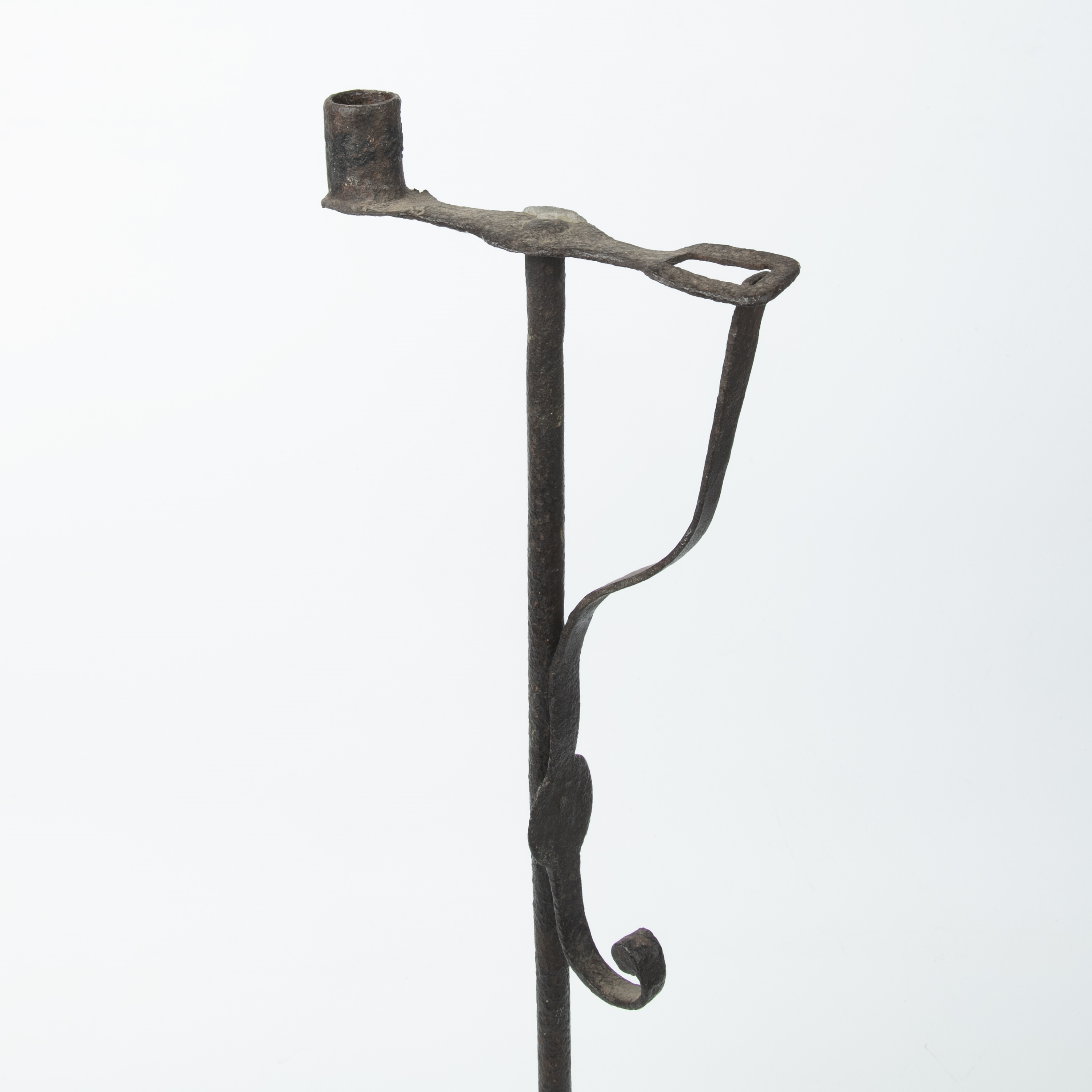 An 18th century wrought iron rush light with a turned oak base 16cm wide 54cm high. - Image 3 of 3