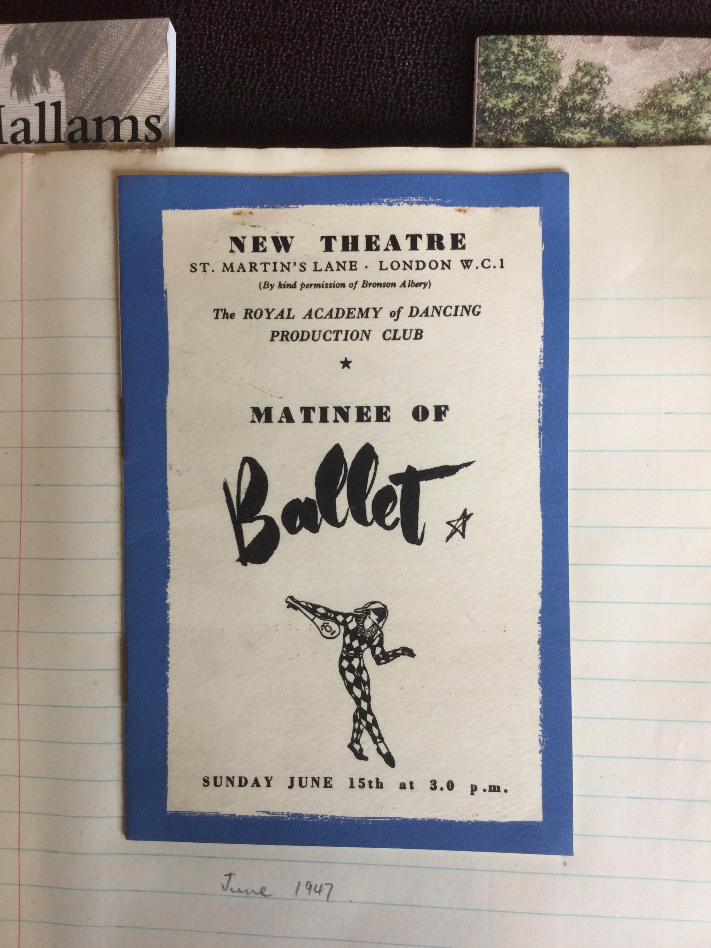 An extensive collection of theatre and ballet programmes c1950 mainly London, West End and Italian - Image 8 of 16