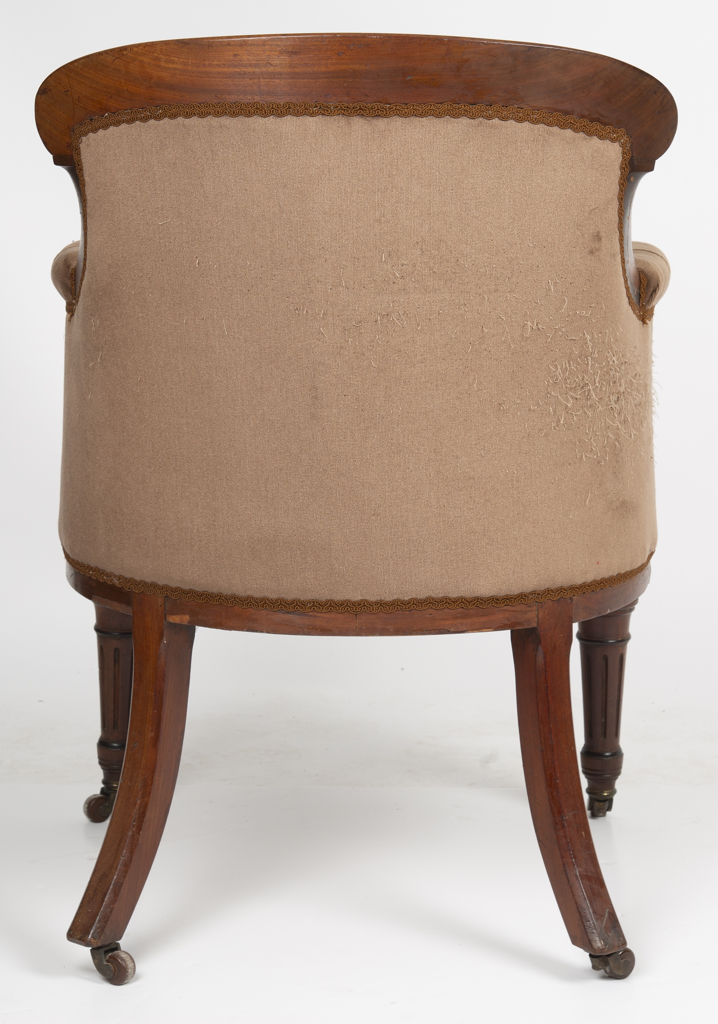 An early Victorian mahogany framed upholstered library armchair with turned and fluted legs 62cm - Bild 4 aus 18