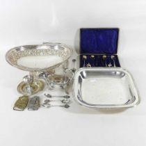 A collection of silver plated items, to include a cased set of silver teaspoons, a basket and