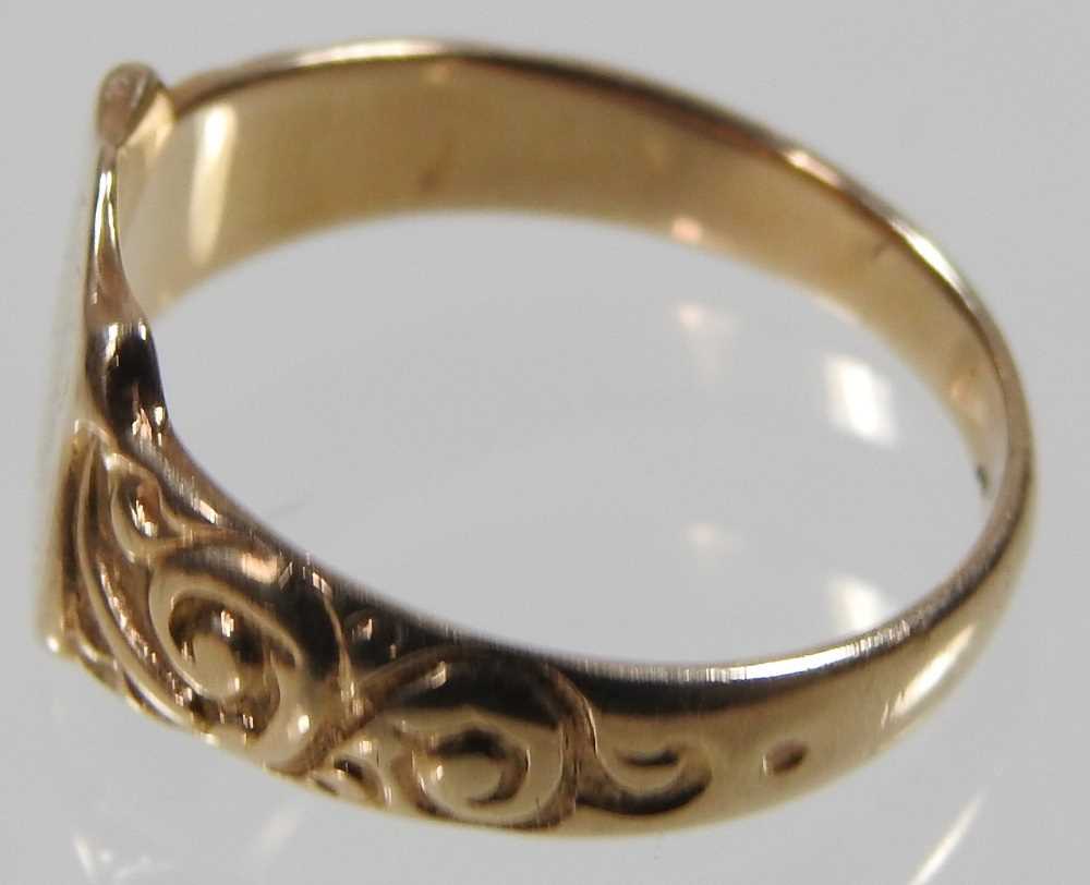 A 9 carat gold signet ring, the central shield engraved with initials, flanked by scrolled - Image 3 of 5