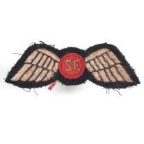 A World War II Special Forces military embroidered wings uniform badge, 9cm wide