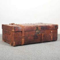An early 20th century leather travelling case 92w x 58d x 32h cm