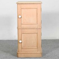 A Victorian stripped pine bedside cabinet 38w x 35d x 80h cm