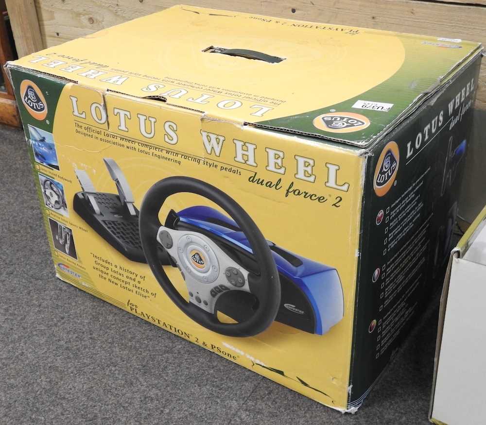 A toy radio controlled helicopter, boxed, together with a Lotus Wheel controller, boxed (2) - Image 5 of 6