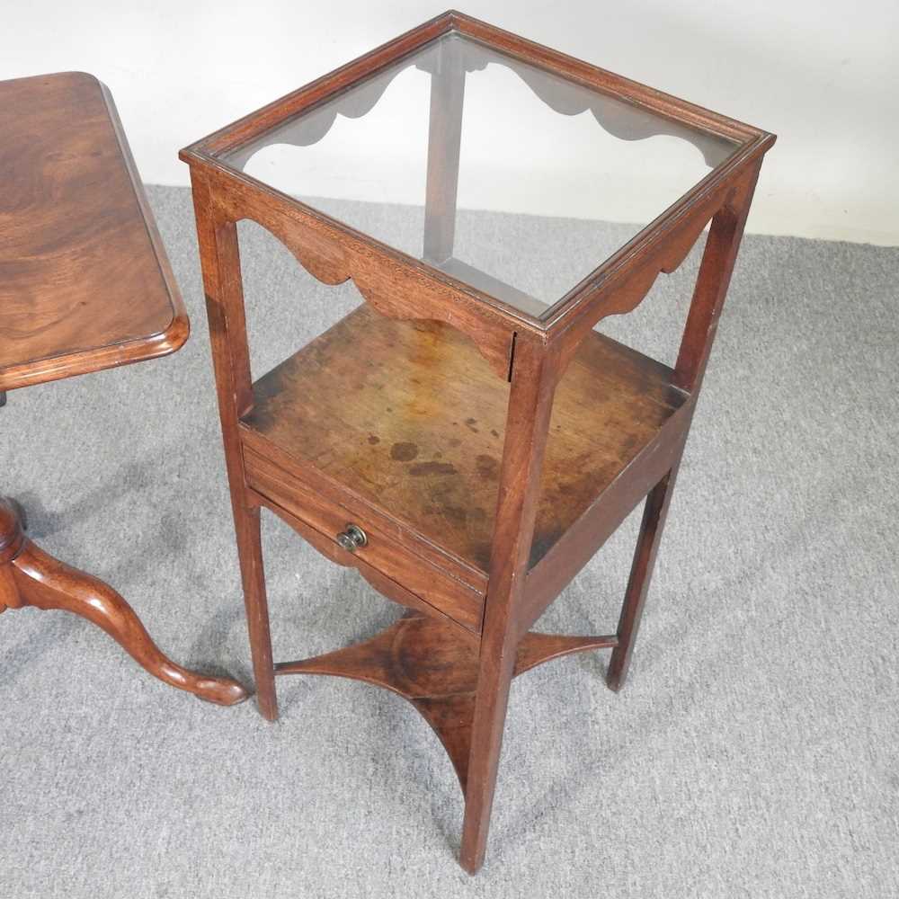 A George III mahogany tilt top occasional table, together with a night stand 47w x 49d x 67h cm - Image 3 of 5