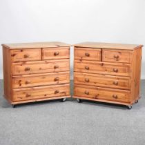 A pair of modern pine chest of drawers (2) 77w x 41d x 71h cm