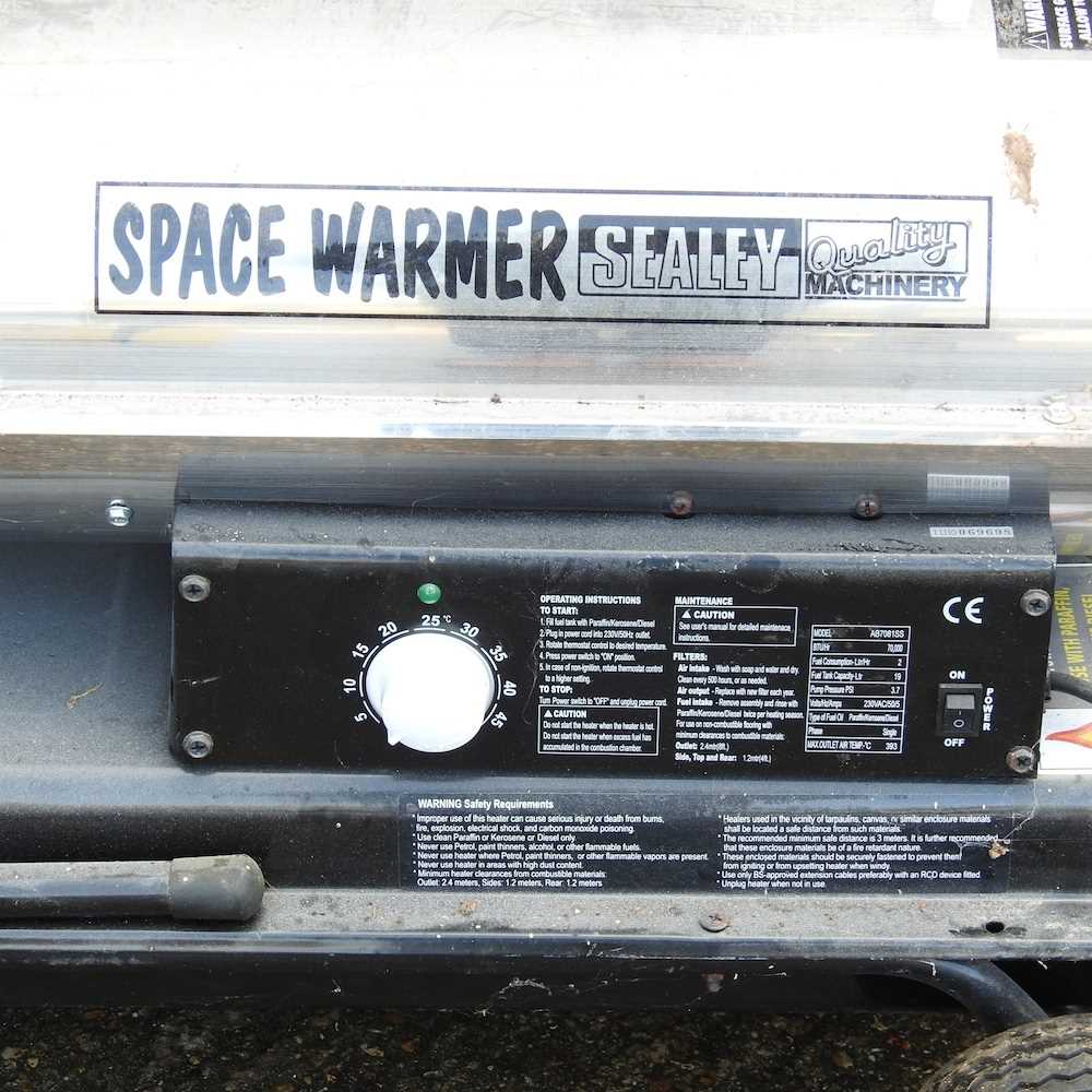 An electric space heater, 75cm - Image 2 of 4
