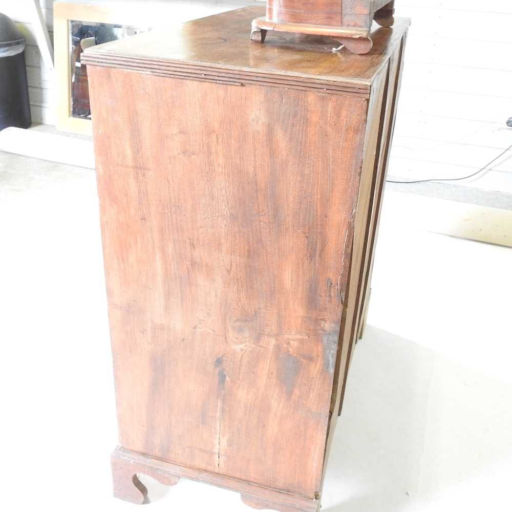 A George III oak chest of drawers, together with a Victorian mahogany toiletry mirror (2) 93w x - Image 6 of 6