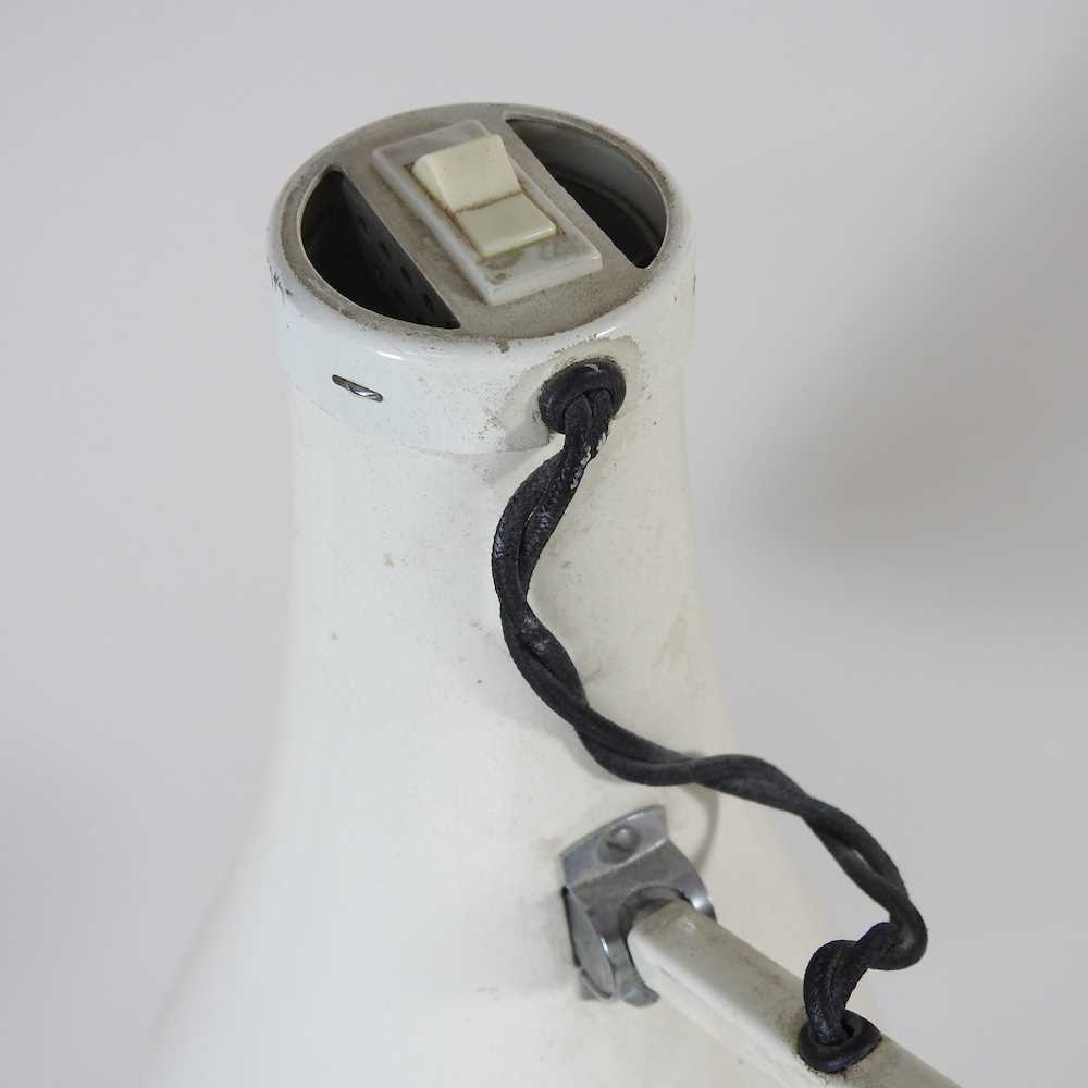 A Herbert Terry cream painted metal anglepoise table lamp - Image 7 of 9