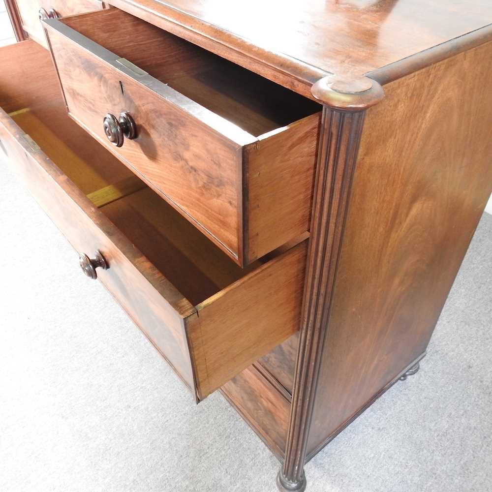 A George III mahogany chest of drawers, 120cm wide, together with a 19th century toiletry mirror (2) - Image 4 of 6